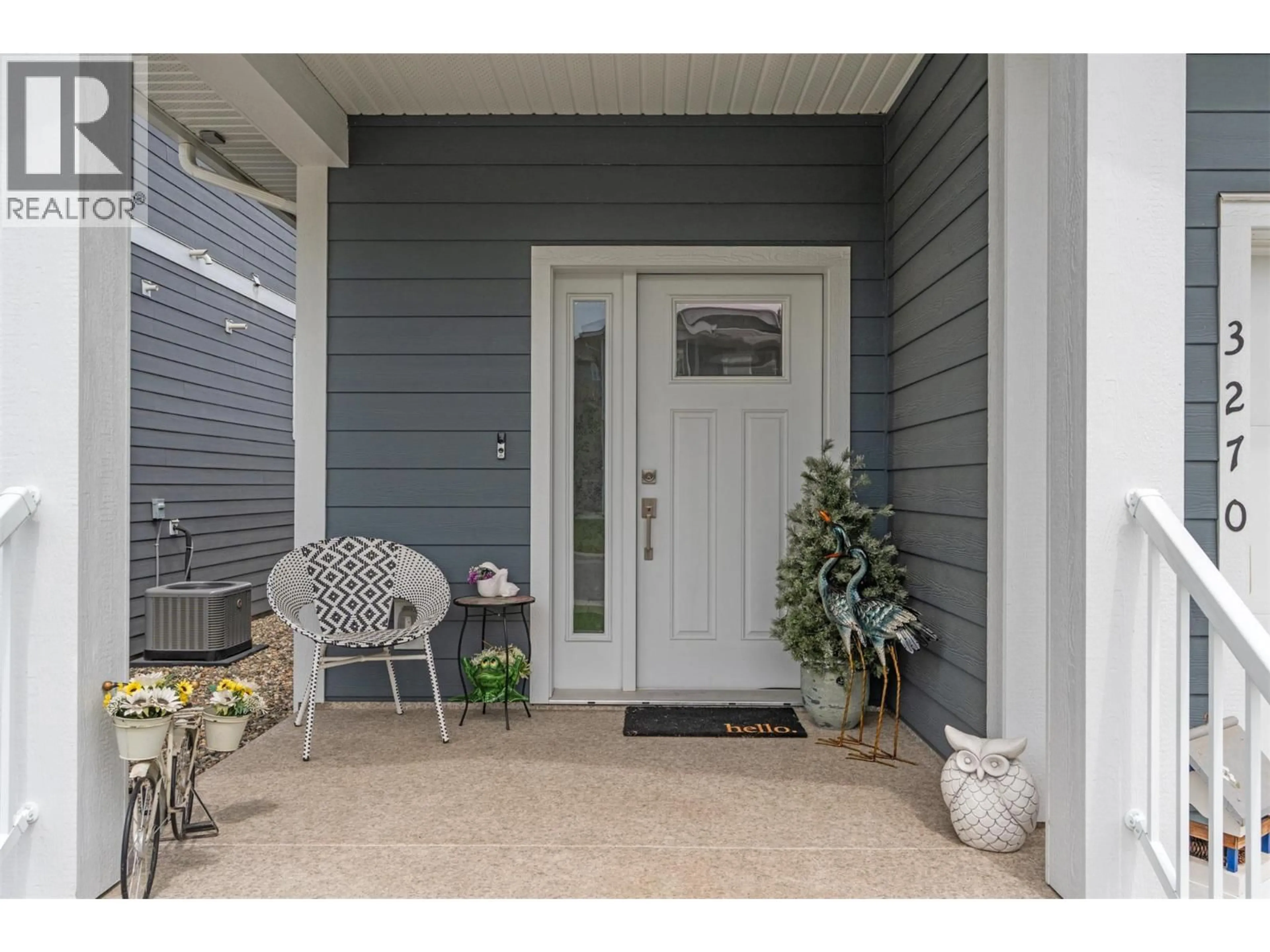 Indoor entryway for 3270 BIRBAN AVENUE, Armstrong British Columbia V4Y0H5