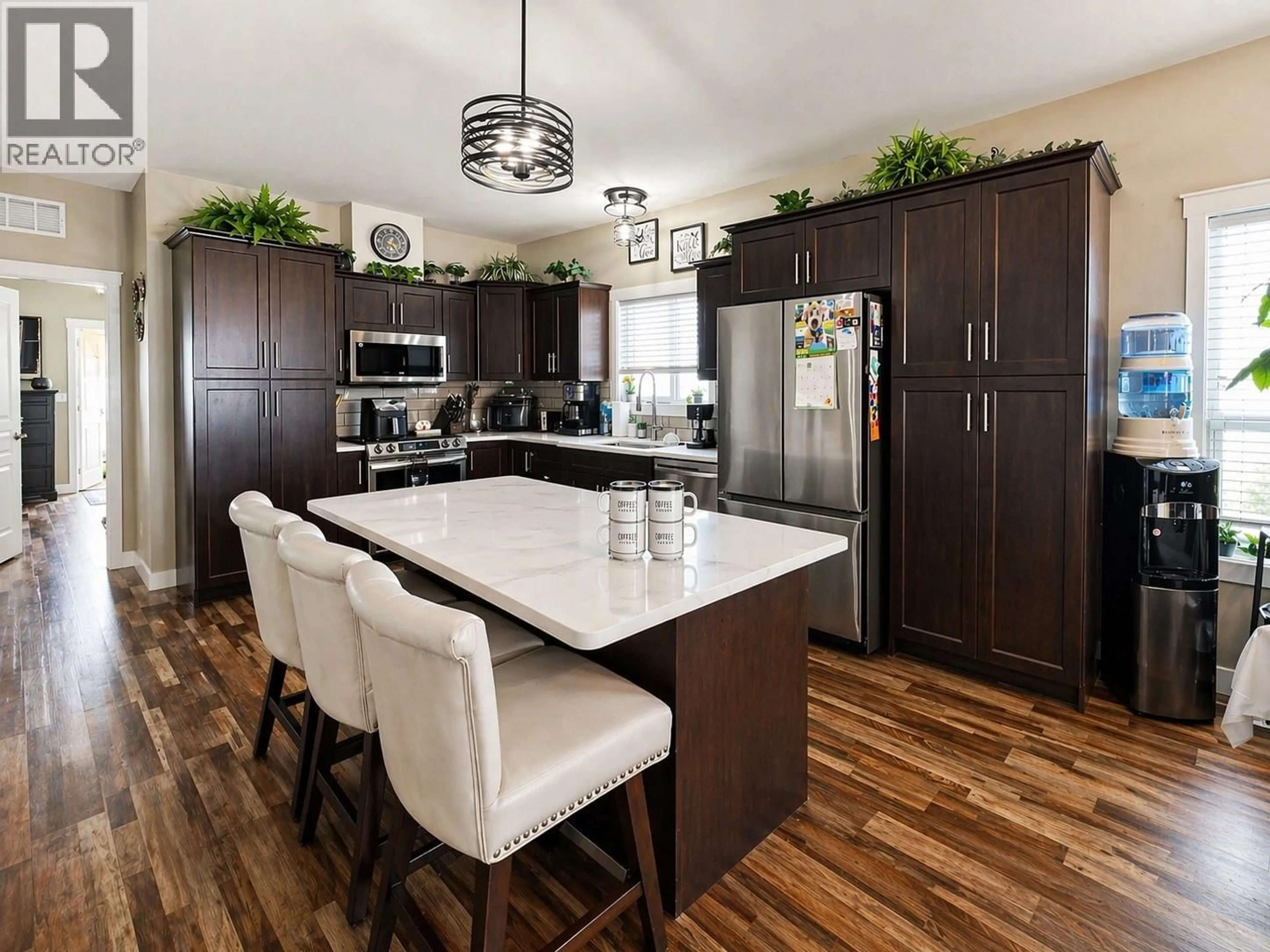 Open concept kitchen, unknown for 2599 SPRING BANK AVENUE, Merritt British Columbia V1K1S1