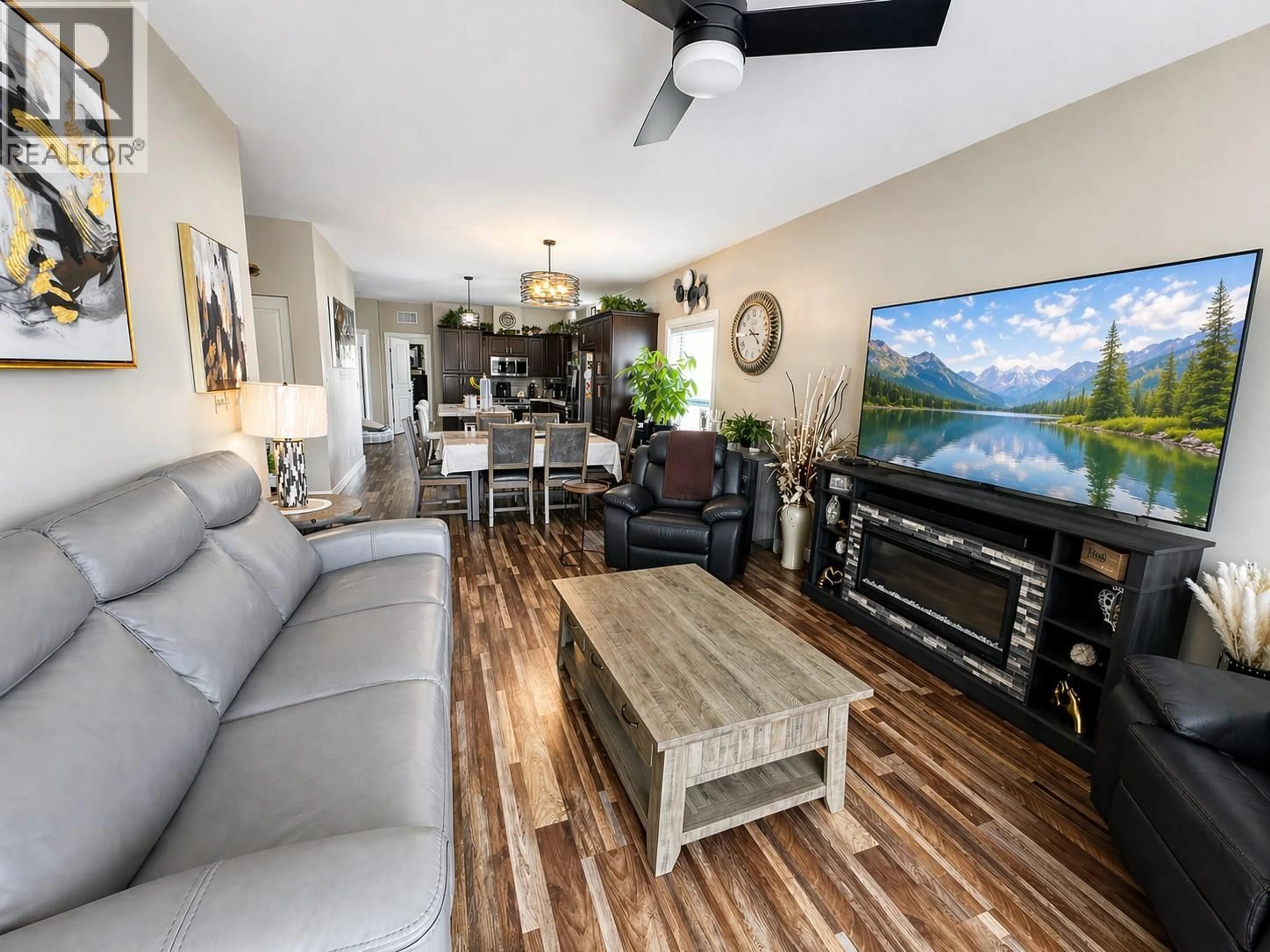 Living room with furniture, unknown for 2599 SPRING BANK AVENUE, Merritt British Columbia V1K1S1