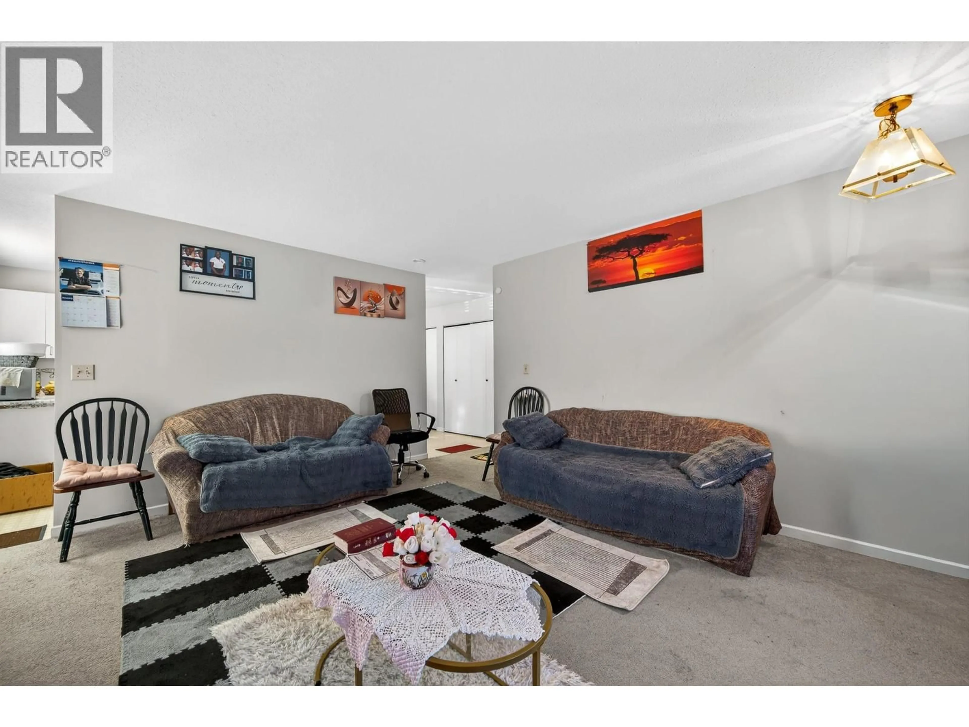 Living room with furniture, unknown for 2070/2072 WESTSYDE ROAD, Kamloops British Columbia V2B7C2