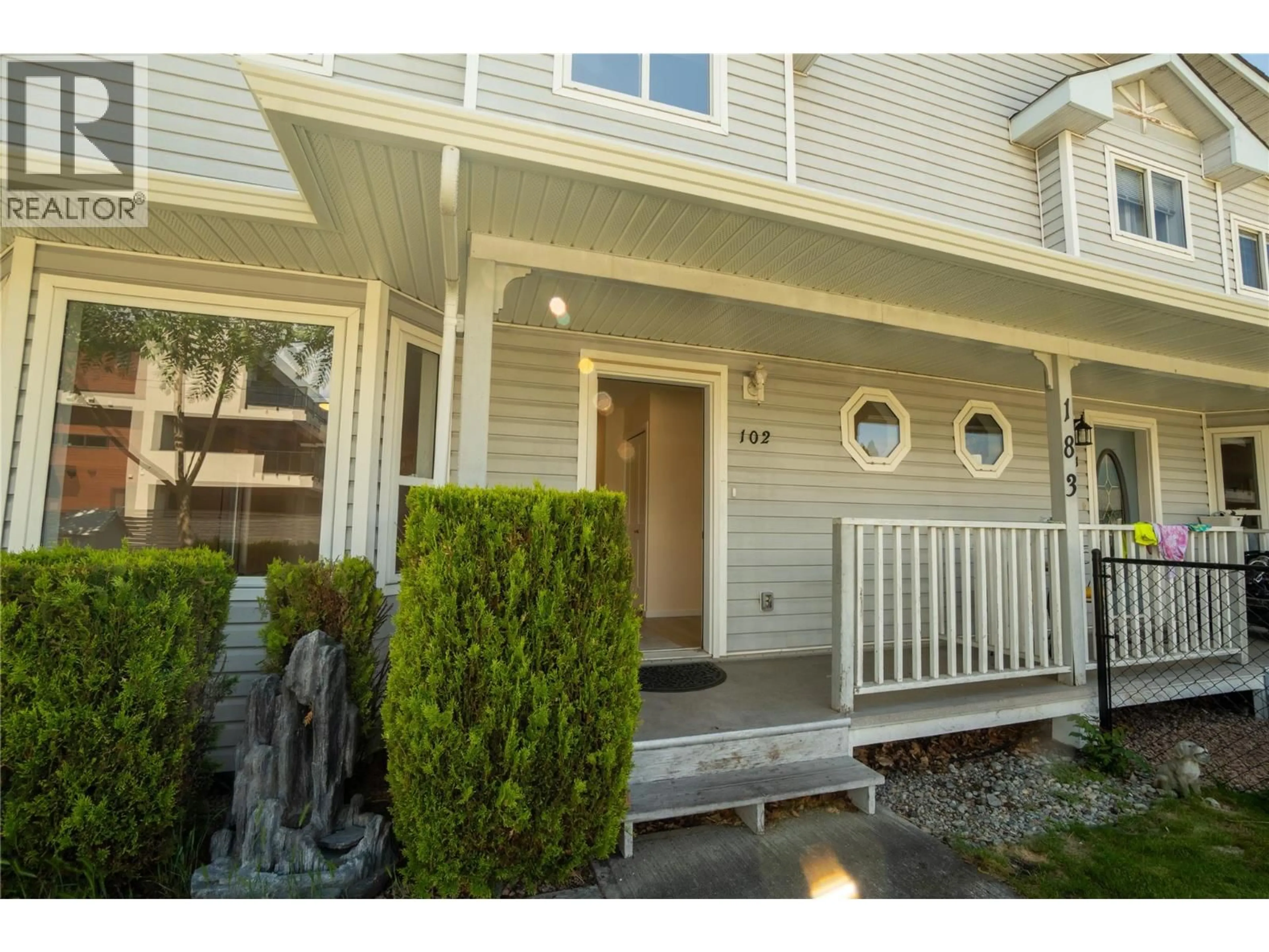Unknown for 102 - 183 MAPLE STREET, Penticton British Columbia V2A5V4