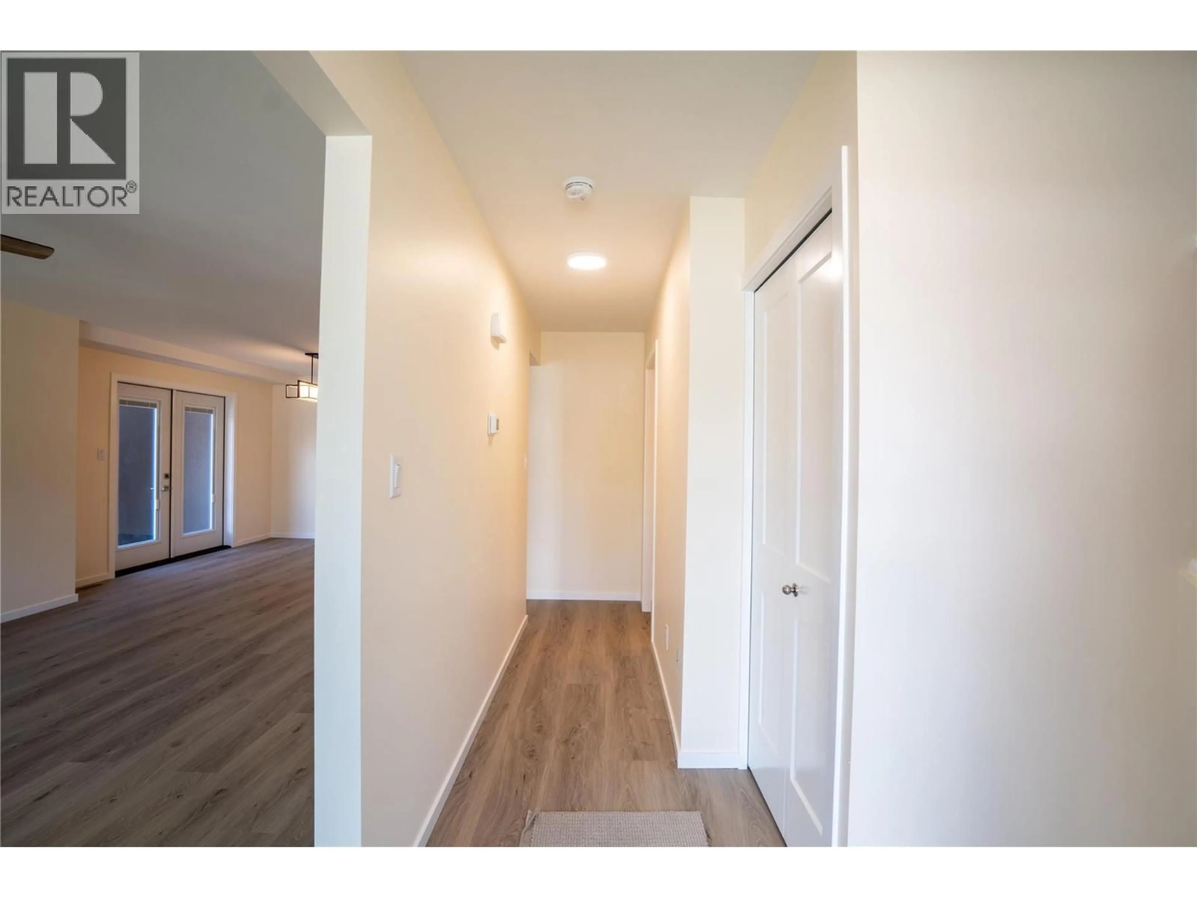 Unknown for 102 - 183 MAPLE STREET, Penticton British Columbia V2A5V4