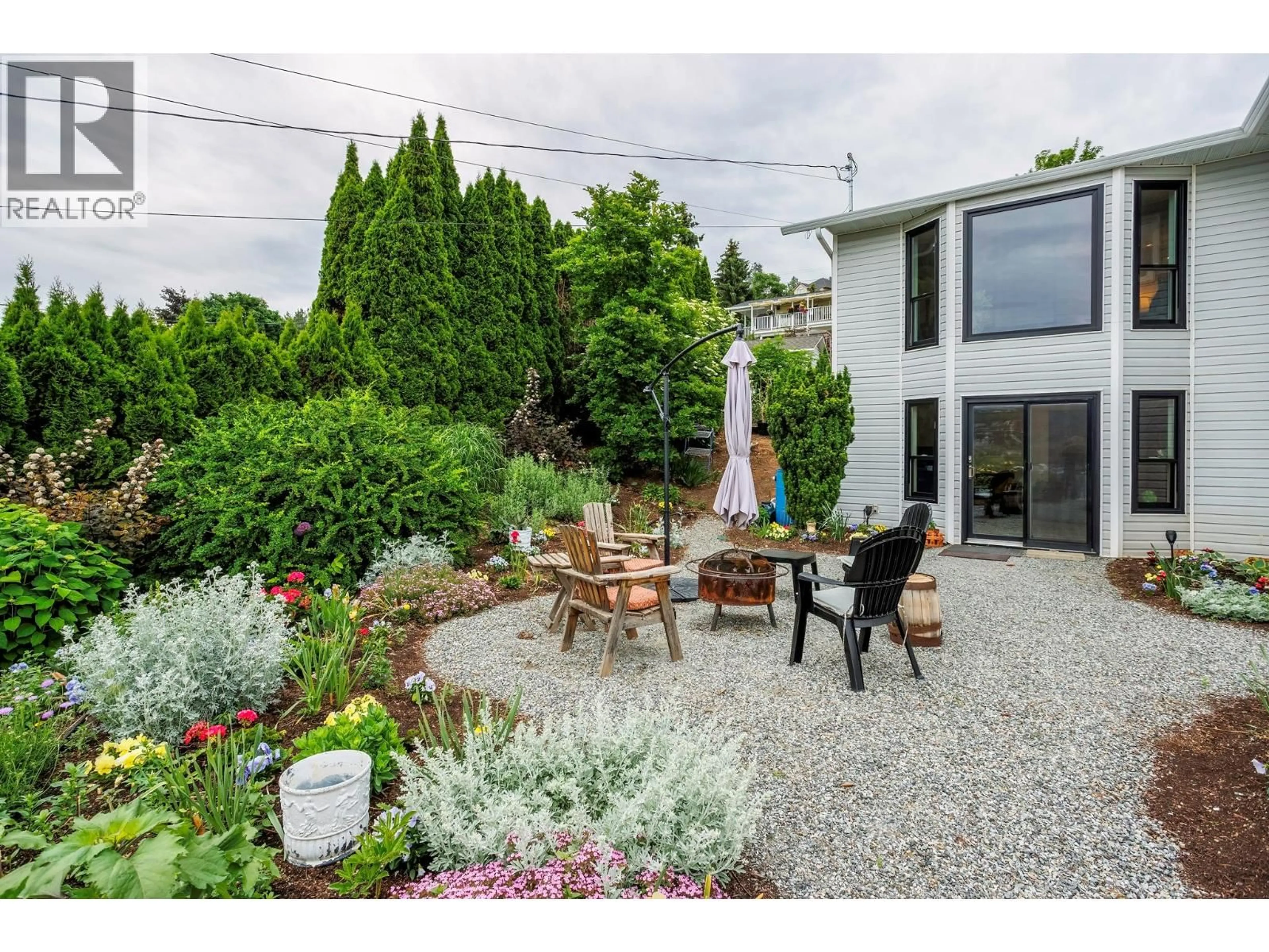 Patio, street for 11143 DAKOTA ROAD, Lake Country British Columbia V4V1X1