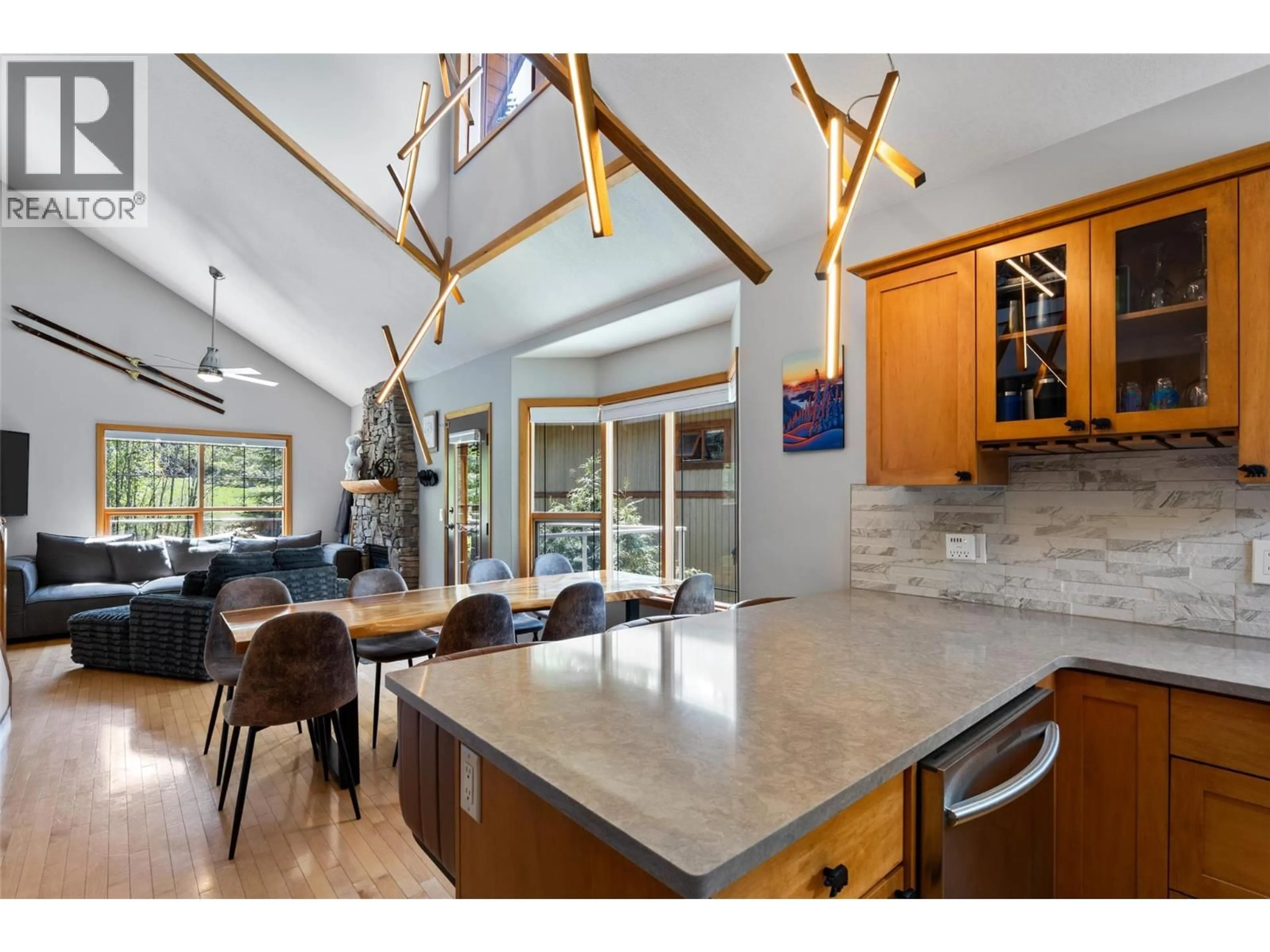 Open concept kitchen, unknown for 16 - 2715 FAIRWAYS DRIVE, Sun Peaks British Columbia V0E5N0