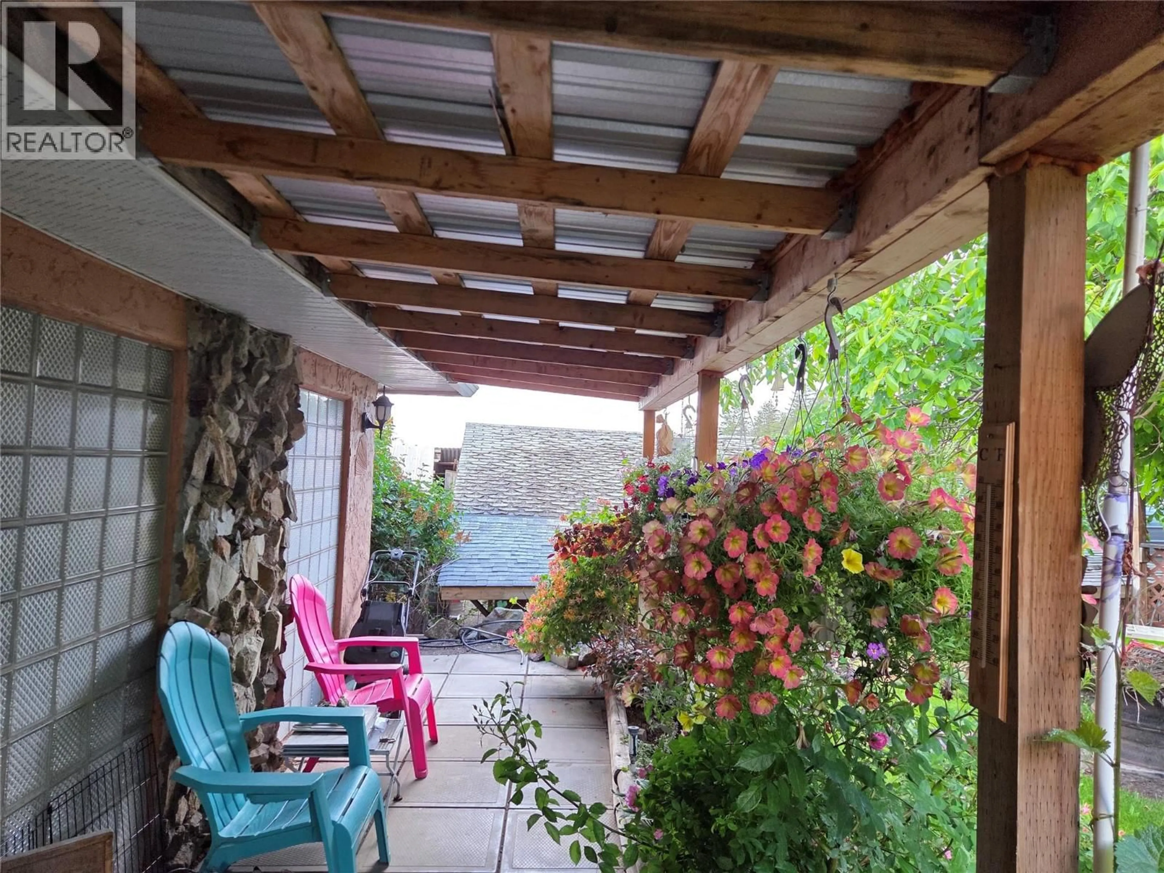 Patio, street for 15341 OLD RICHTER PASS ROAD, Osoyoos British Columbia V0H1V5