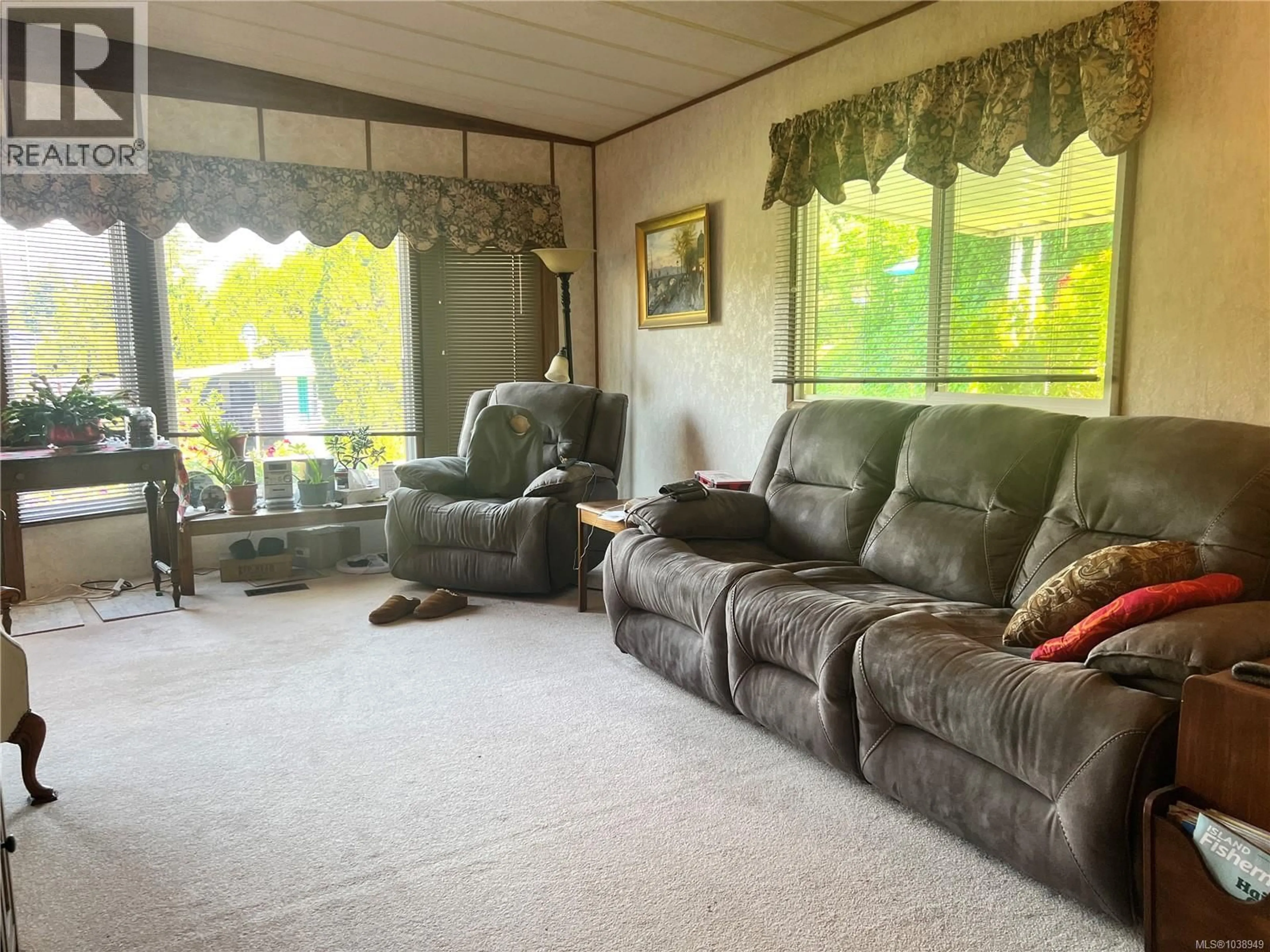 Living room with furniture, unknown for 13 - 5150 CHRISTIE ROAD, Ladysmith British Columbia V9G1J2