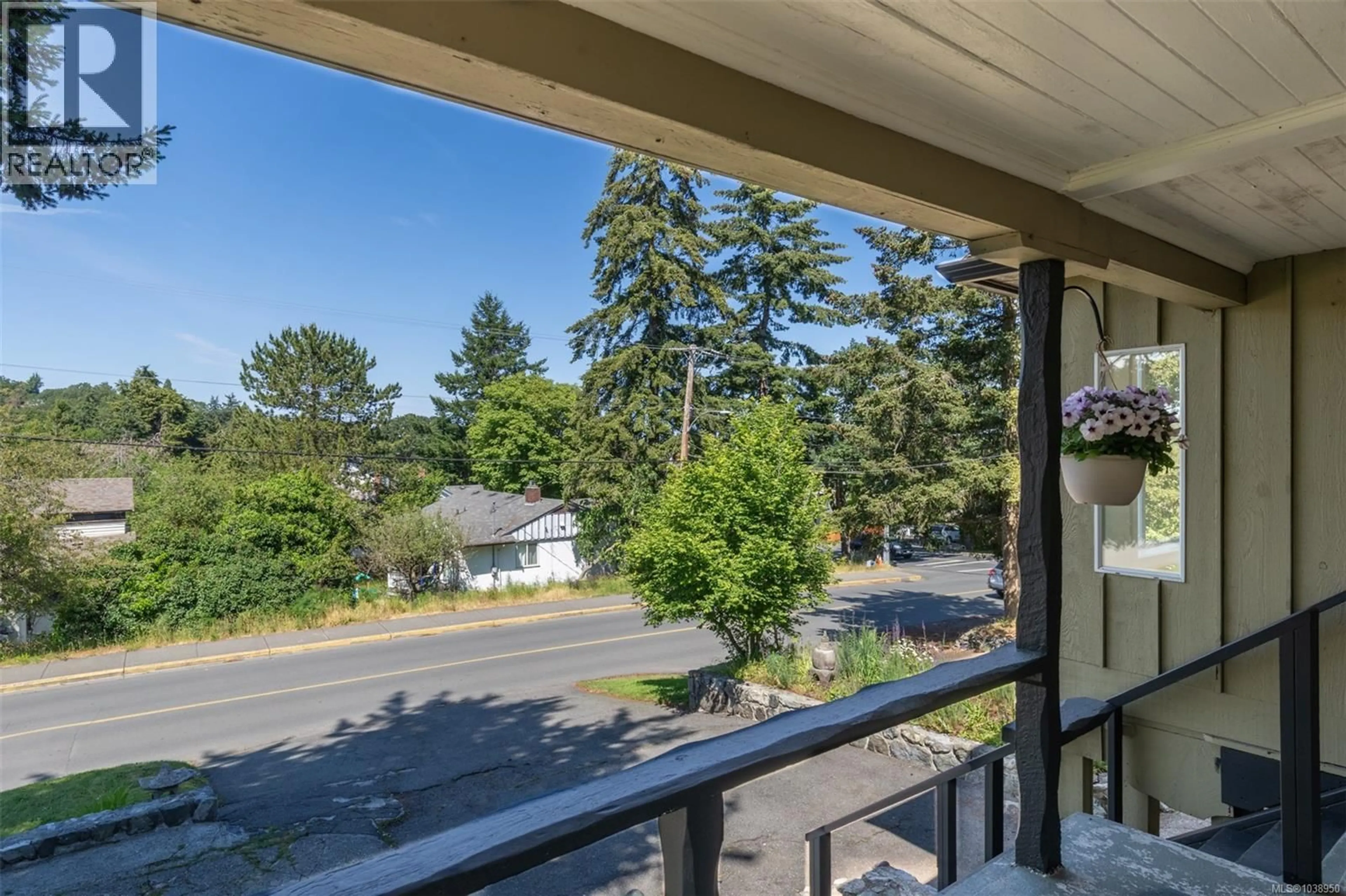 Patio, water/lake/river/ocean view for 1495 DERBY ROAD, Saanich British Columbia V8P1T4
