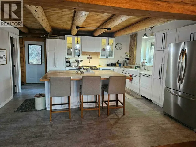 6530 CAMPBELL ROAD, Chetwynd 4