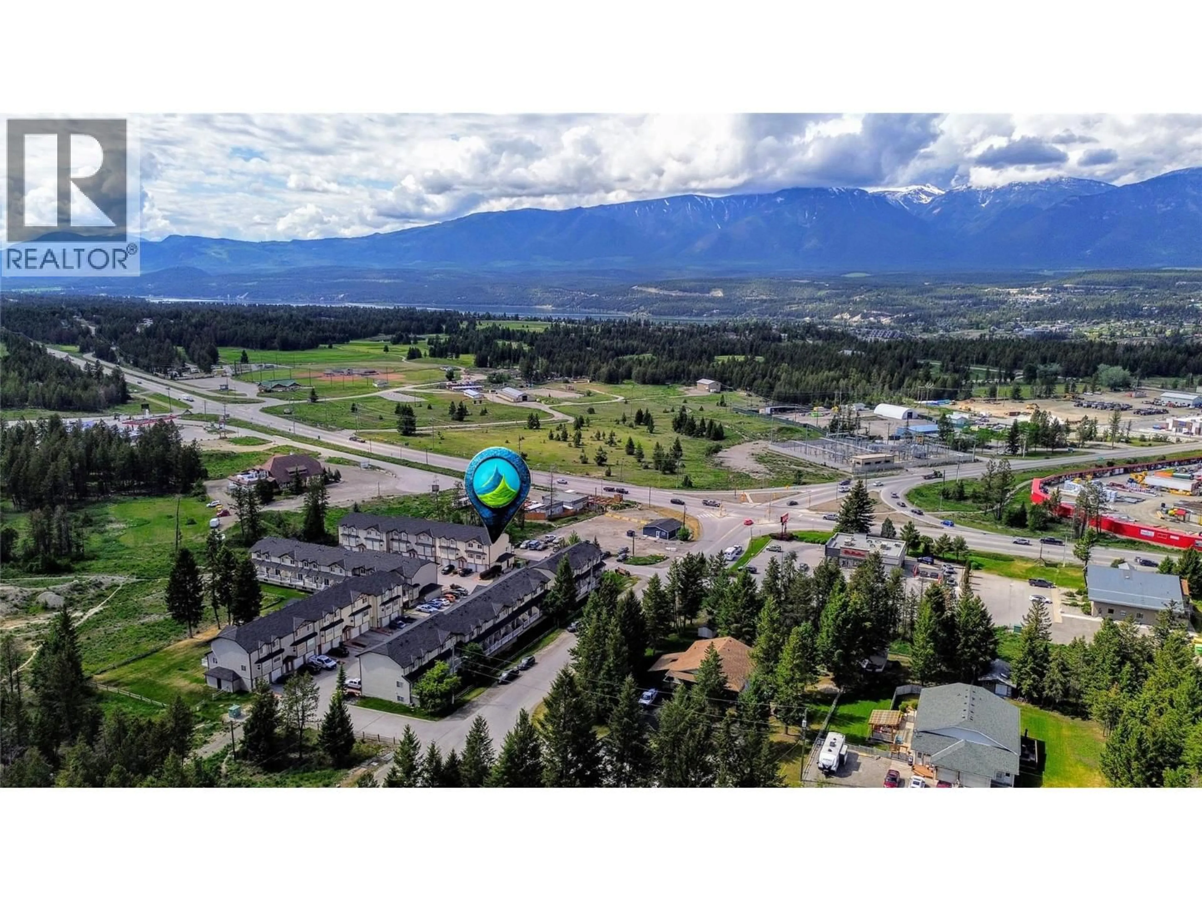 A pic from outside/outdoor area/front of a property/back of a property/a pic from drone, mountain view for 712 - 200 BLACK FOREST TRAIL, Invermere British Columbia V0A1K2