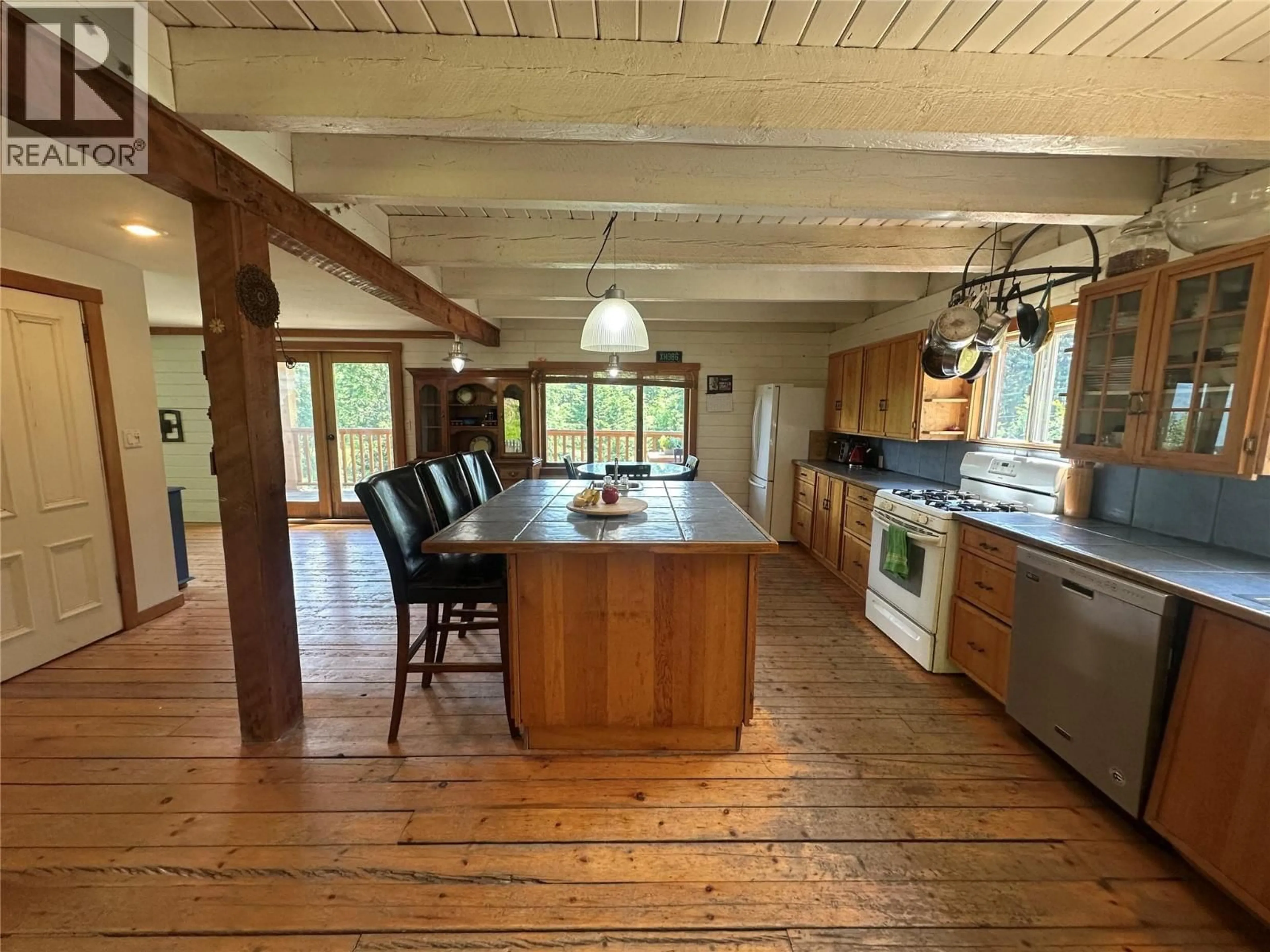 Open concept kitchen, unknown for 1482 ZWICKY ROAD, Kaslo British Columbia V0G1M0