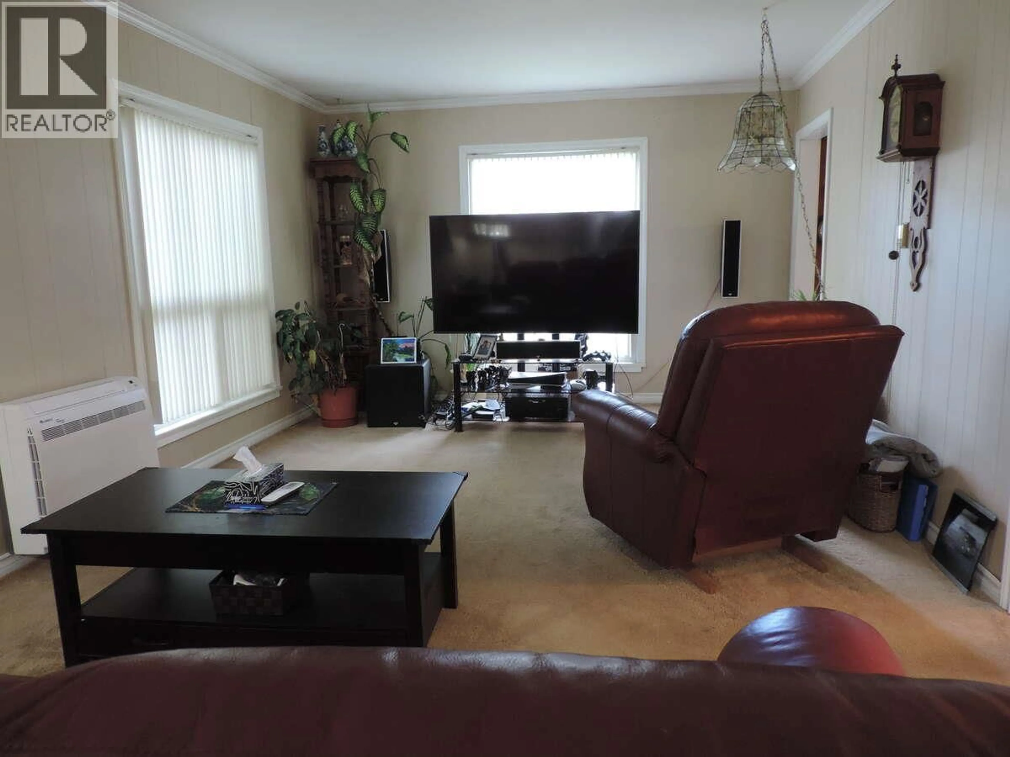 Living room with furniture, unknown for 623 6TH AVENUE, Kimberley British Columbia V1A2V8