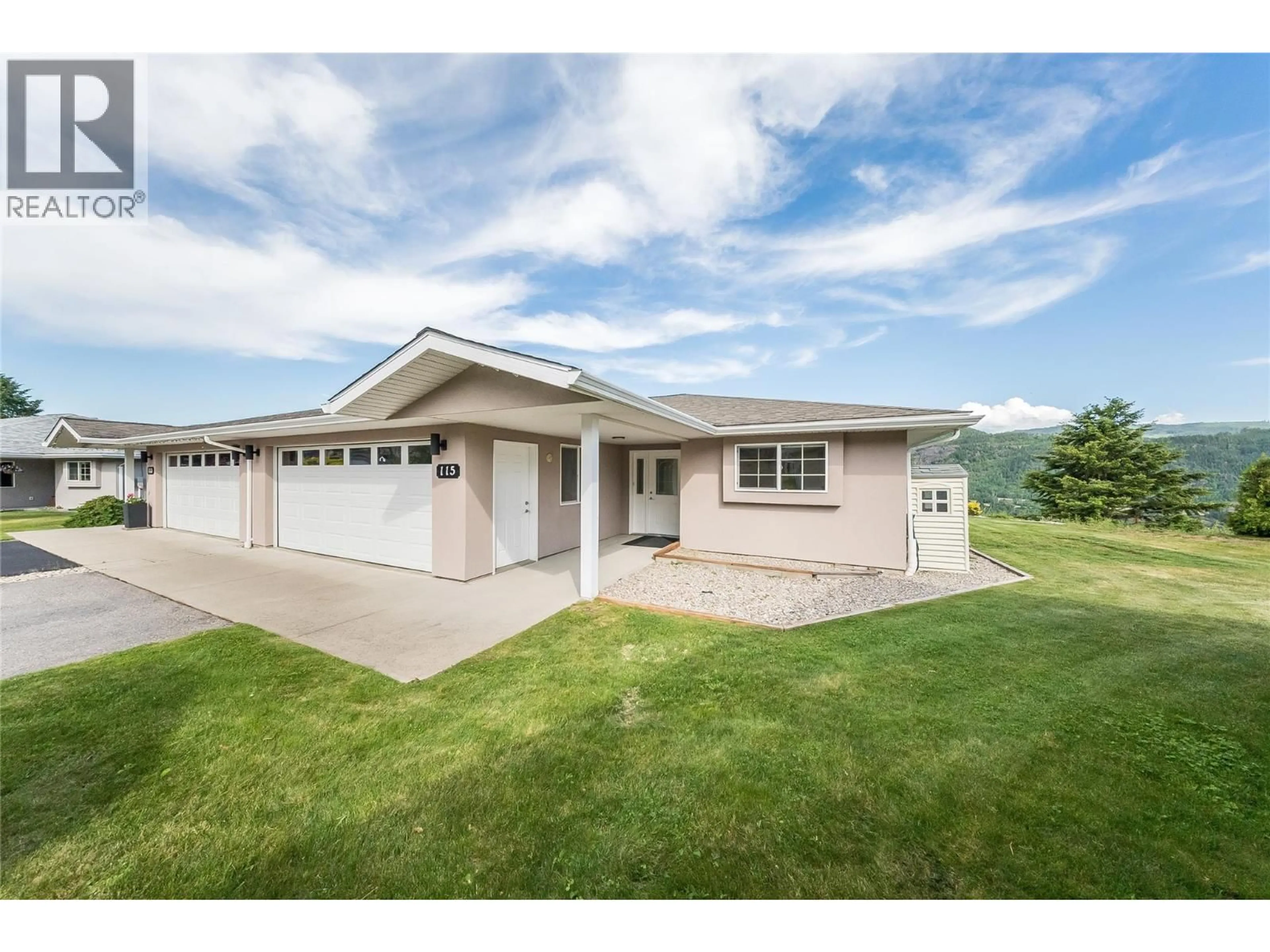 Home with vinyl exterior material, unknown for 115 - 4200 GRANDVIEW DRIVE, Castlegar British Columbia V1N4X6