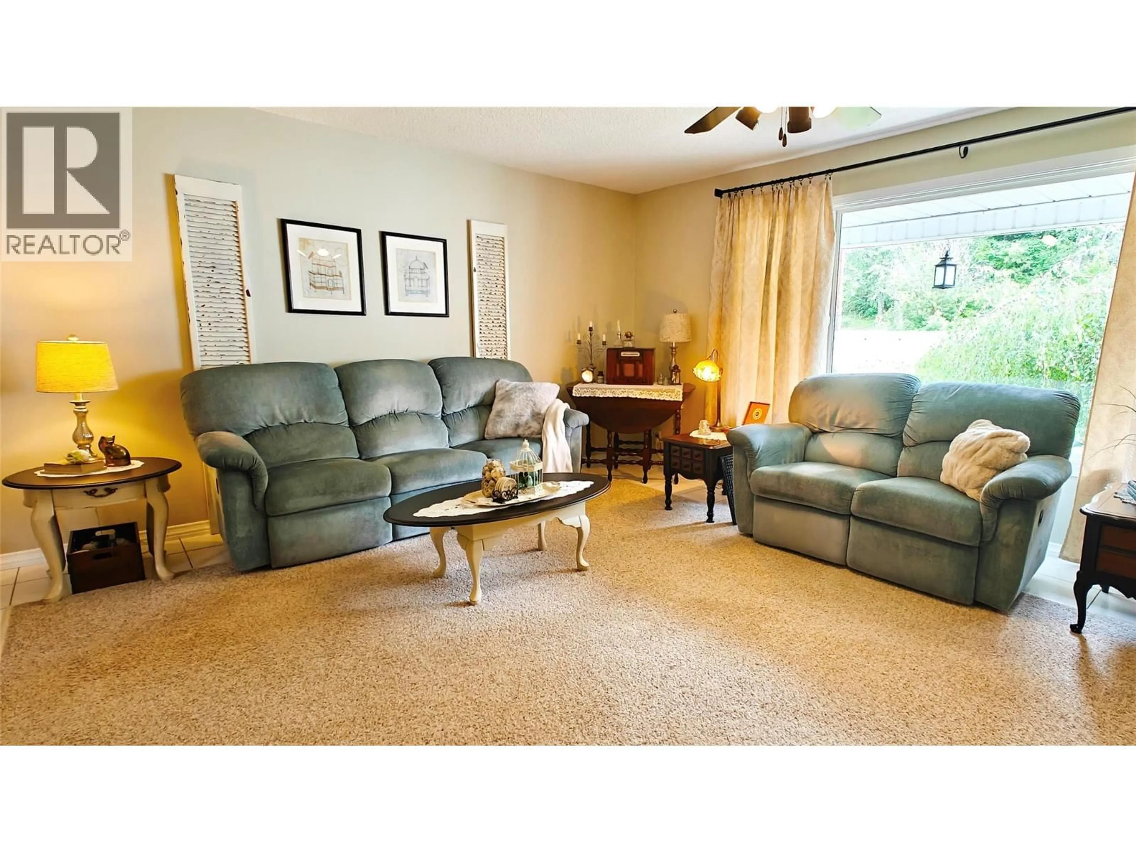 Living room with furniture, unknown for 275 10TH AVENUE, Montrose British Columbia V0G1P0
