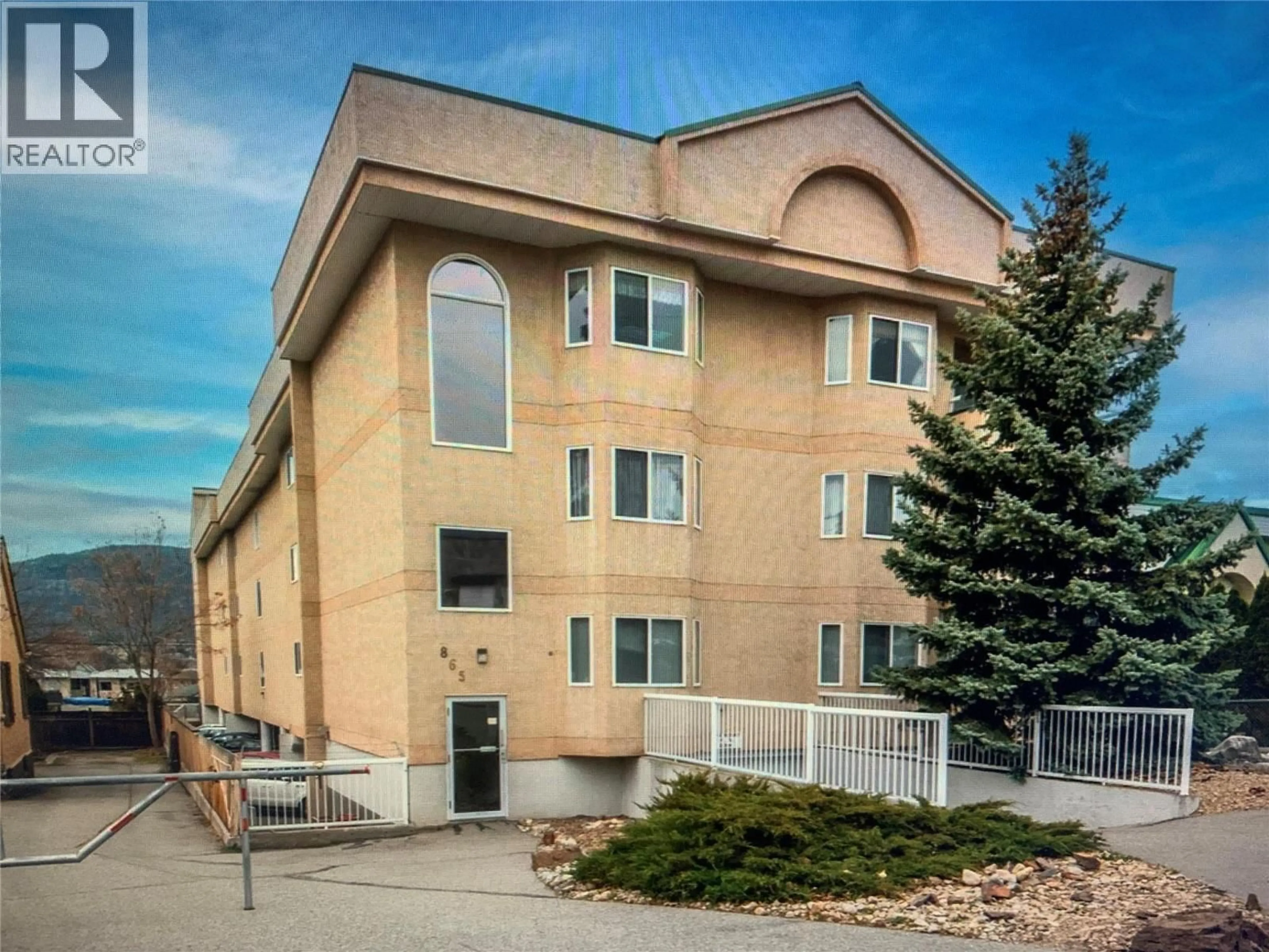 Unknown for 204 - 865 MAIN STREET, Penticton British Columbia V2A5E3