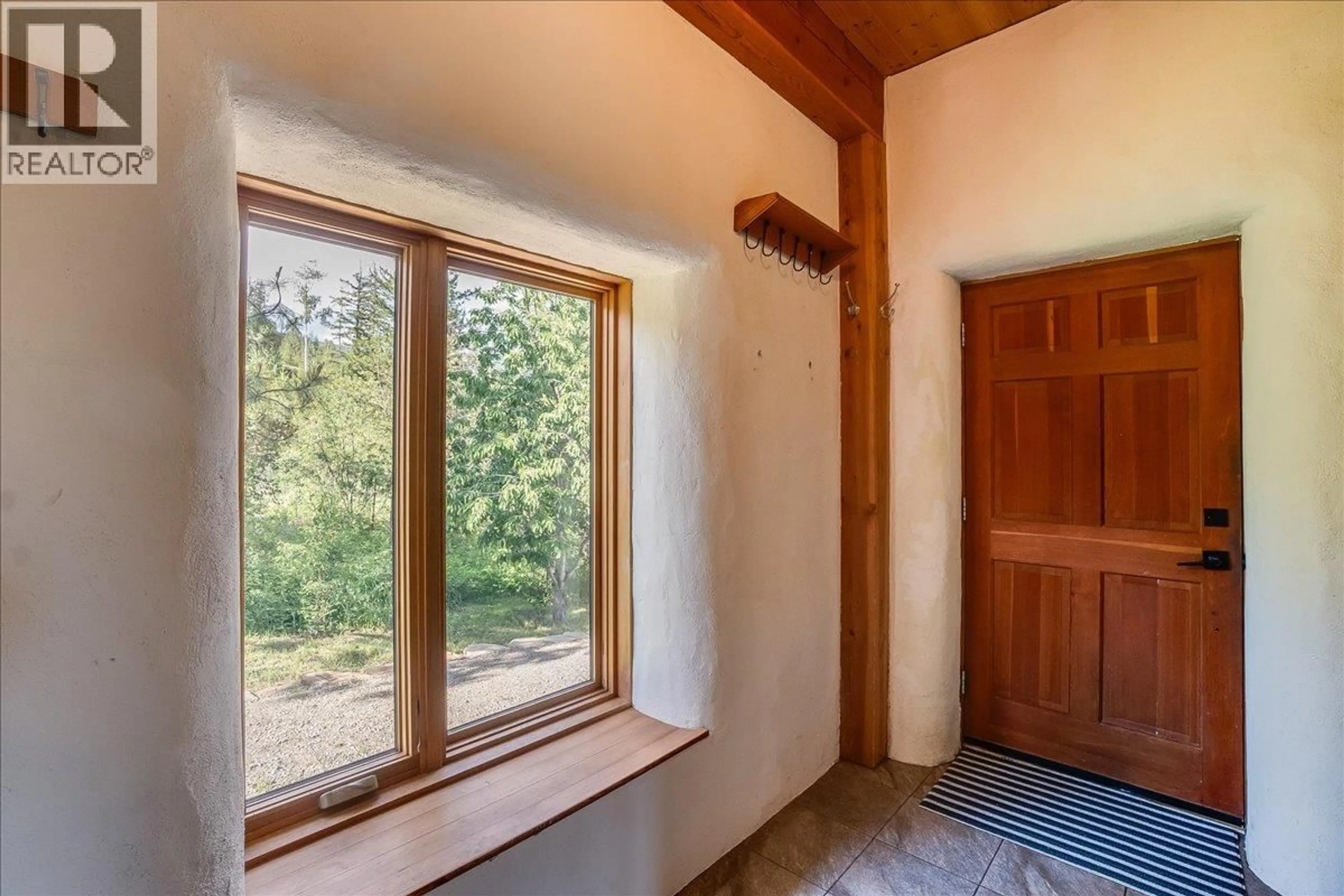 Unknown for 150 SUNCREST ROAD, Pass Creek British Columbia V1N4T5