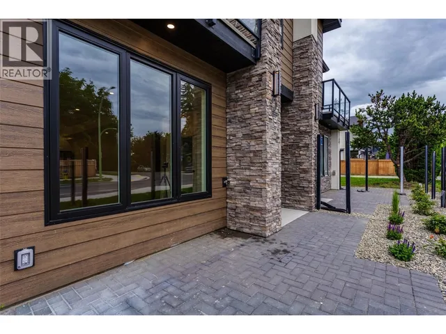 2 - 796 GLENWOOD AVENUE, Kelowna 5