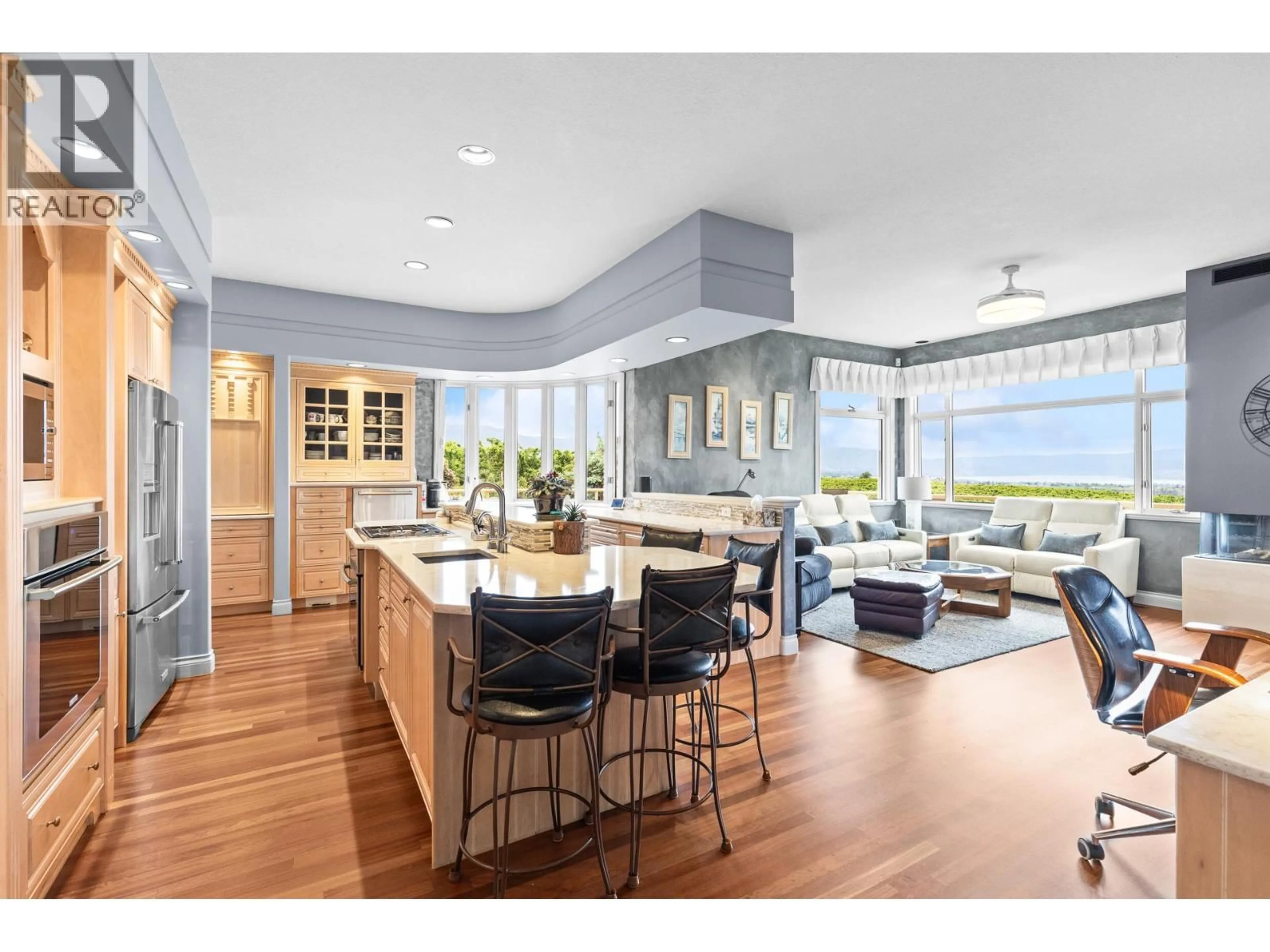 Open concept kitchen, unknown for 1145 MCKENZIE ROAD, Kelowna British Columbia V1P1C3