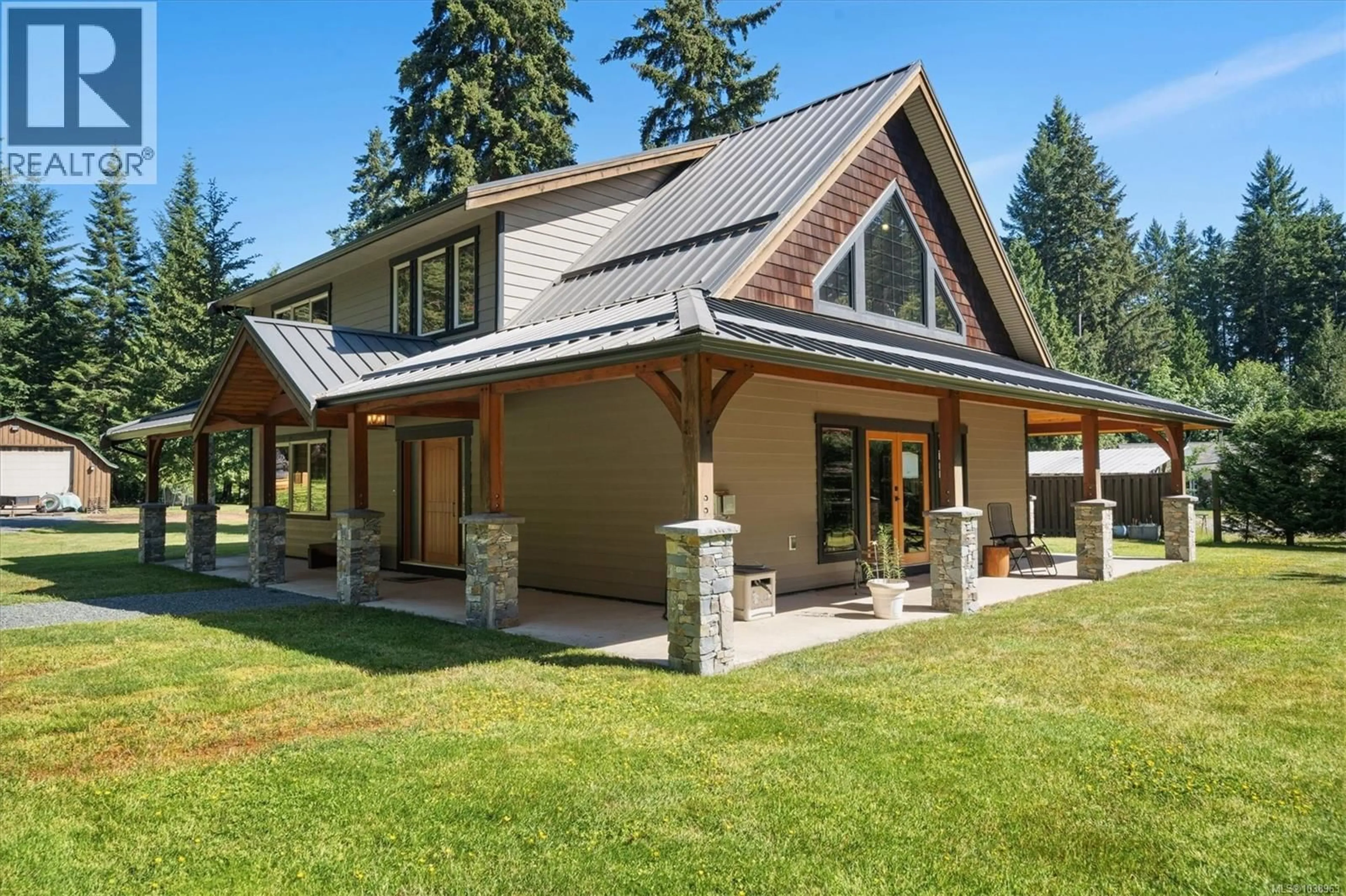 Home with vinyl exterior material, mountain view for 352 SHIPS POINT ROAD, Fanny Bay British Columbia V0R1W0