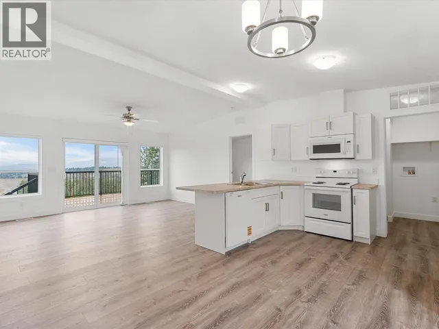102 - 1750 LENZ ROAD, West Kelowna 3