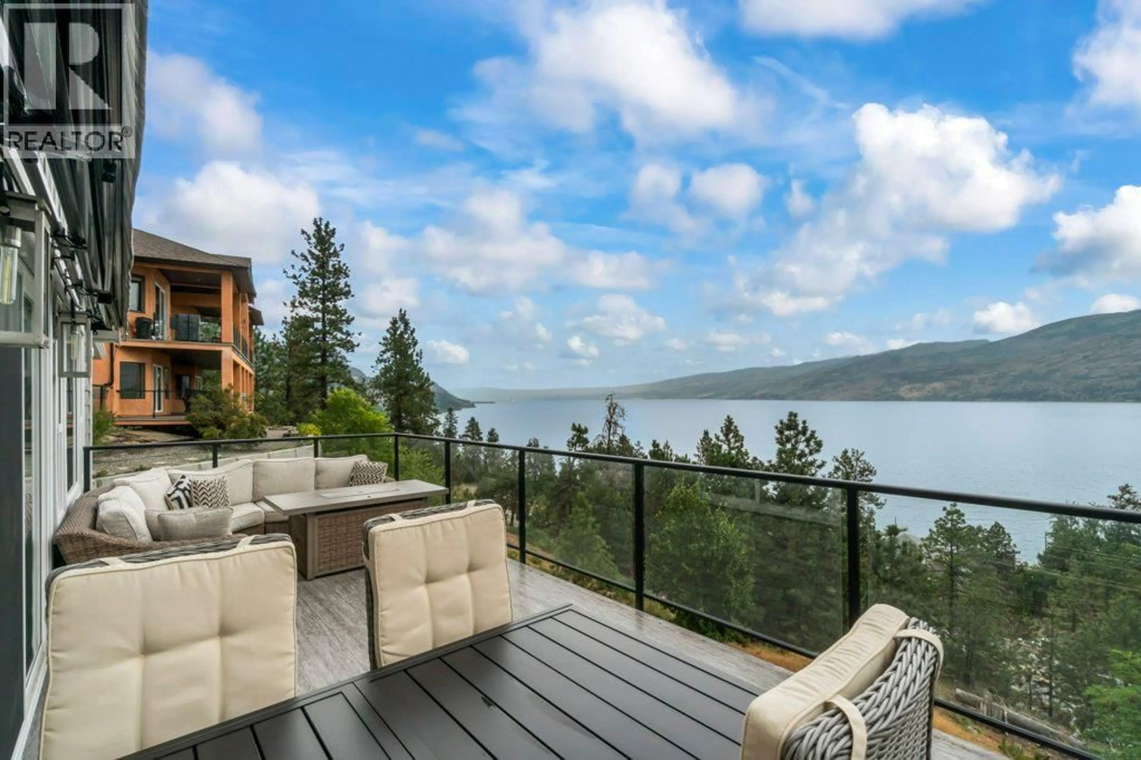 Patio, water/lake/river/ocean view for 3949 DESERT PINES AVENUE, Peachland British Columbia V0H1X2