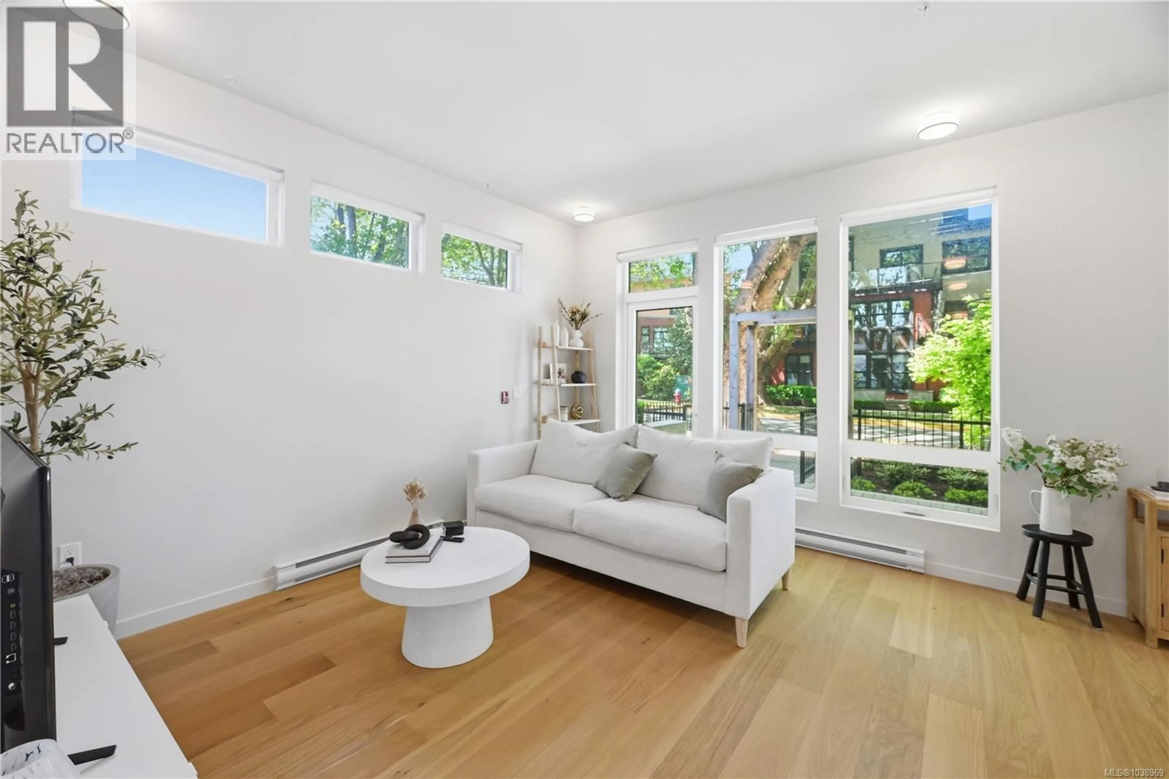 Living room with furniture, unknown for 101 - 629 SPEED AVENUE, Victoria British Columbia V8Z1A5