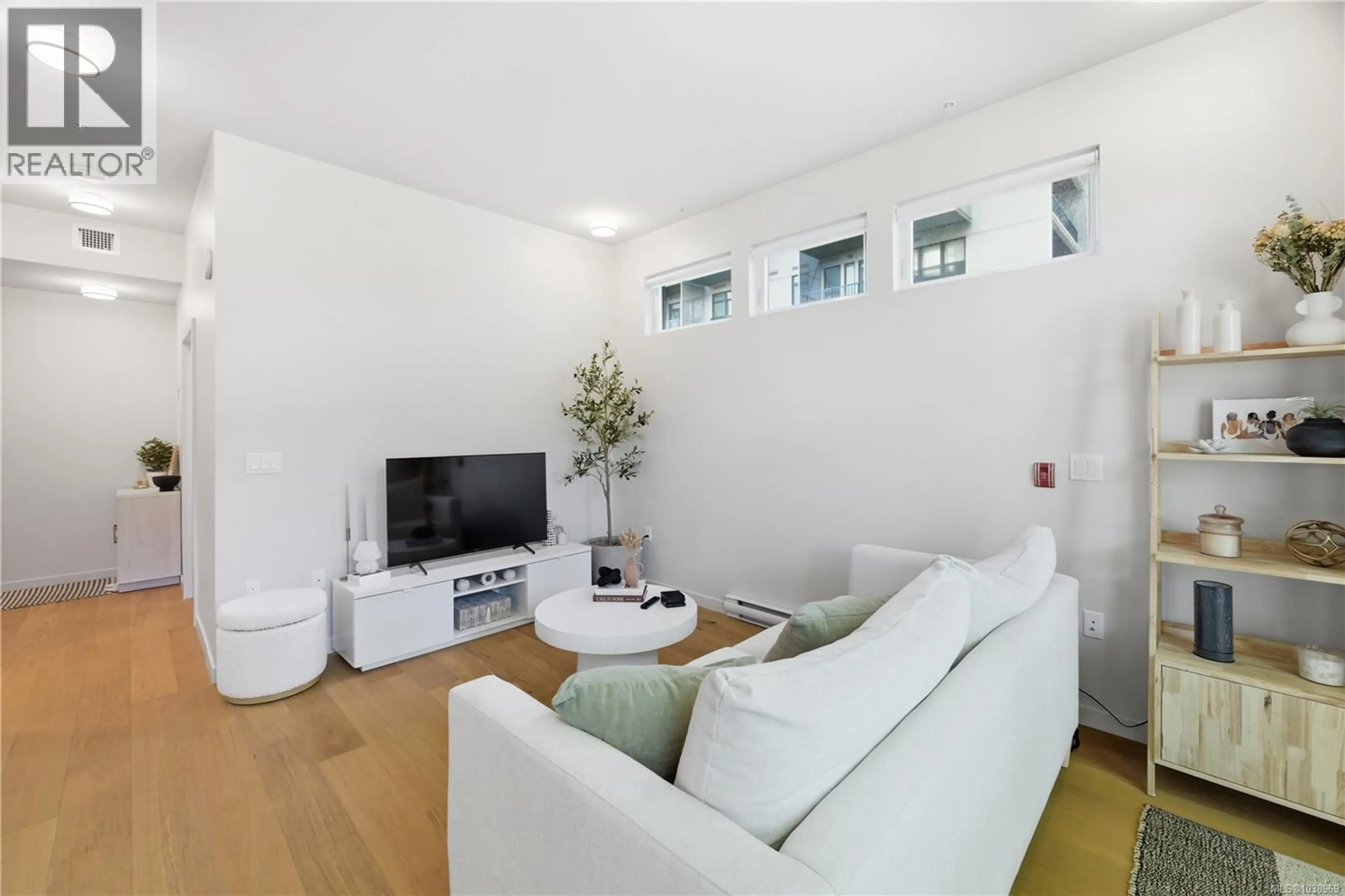 Living room with furniture, unknown for 101 - 629 SPEED AVENUE, Victoria British Columbia V8Z1A5