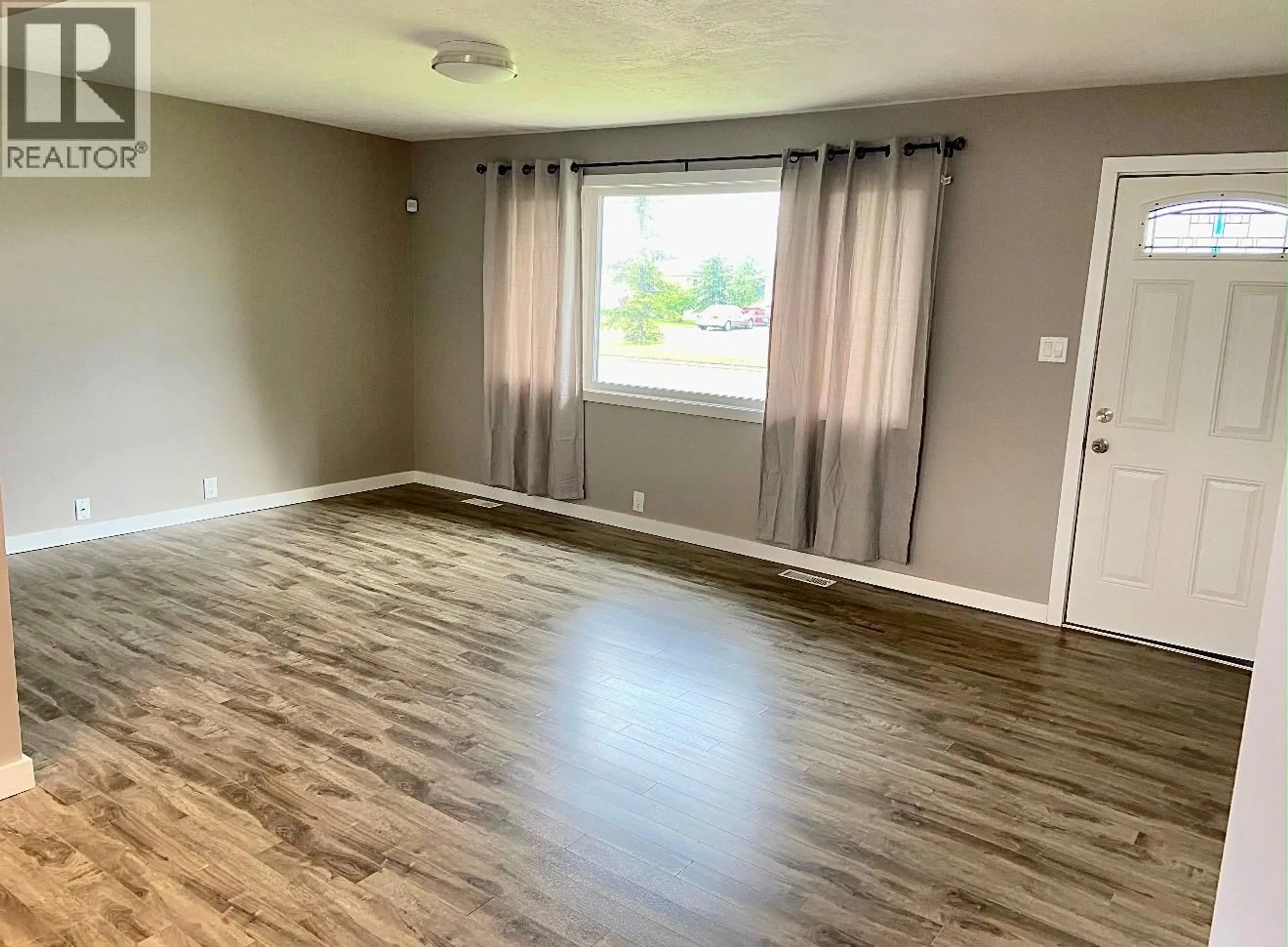 A pic of a room for 1312 116 AVENUE, Dawson Creek British Columbia V1G3E7
