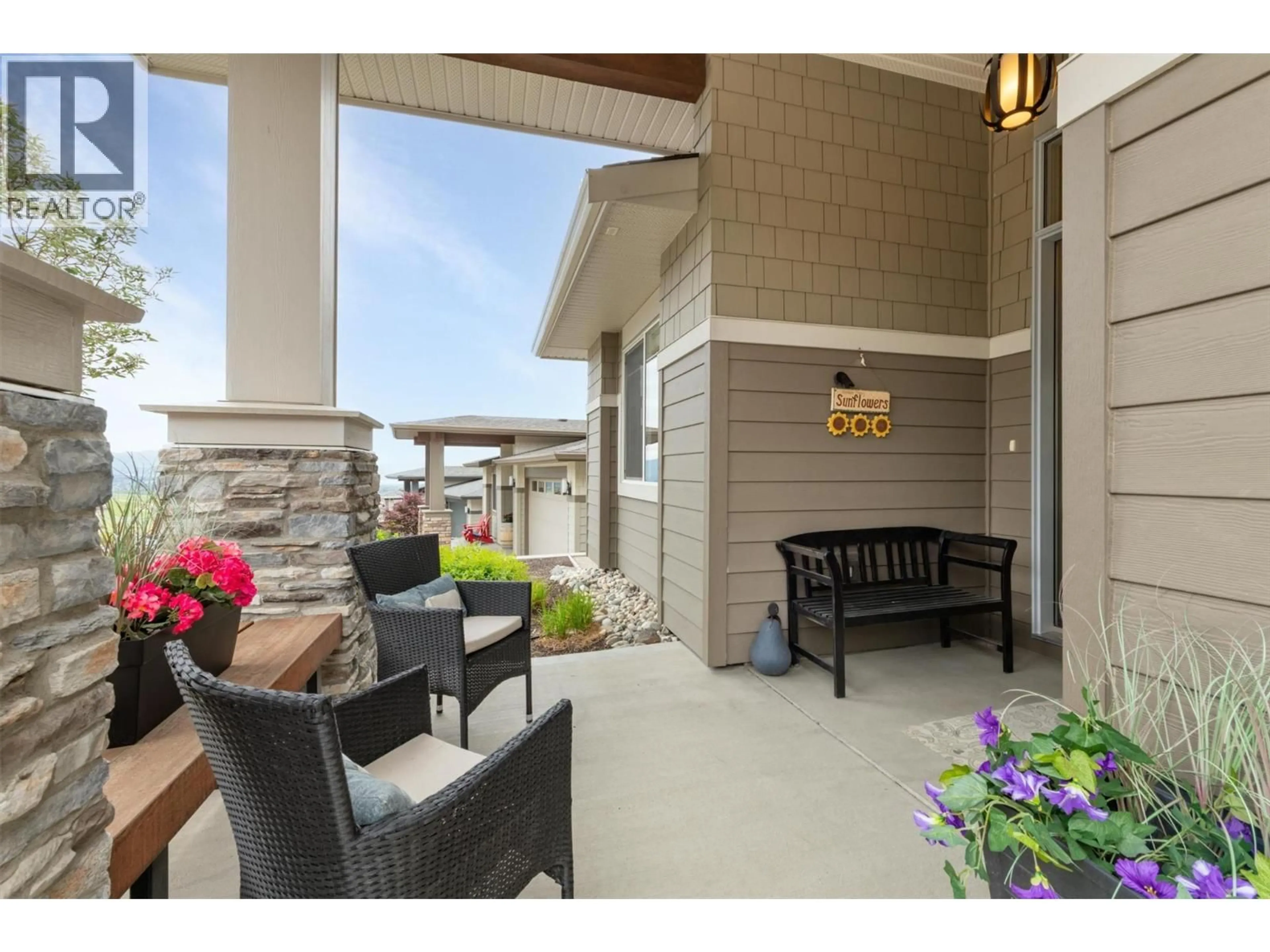 Patio, water/lake/river/ocean view for 1504 TOWER RANCH DRIVE, Kelowna British Columbia V1P1T8