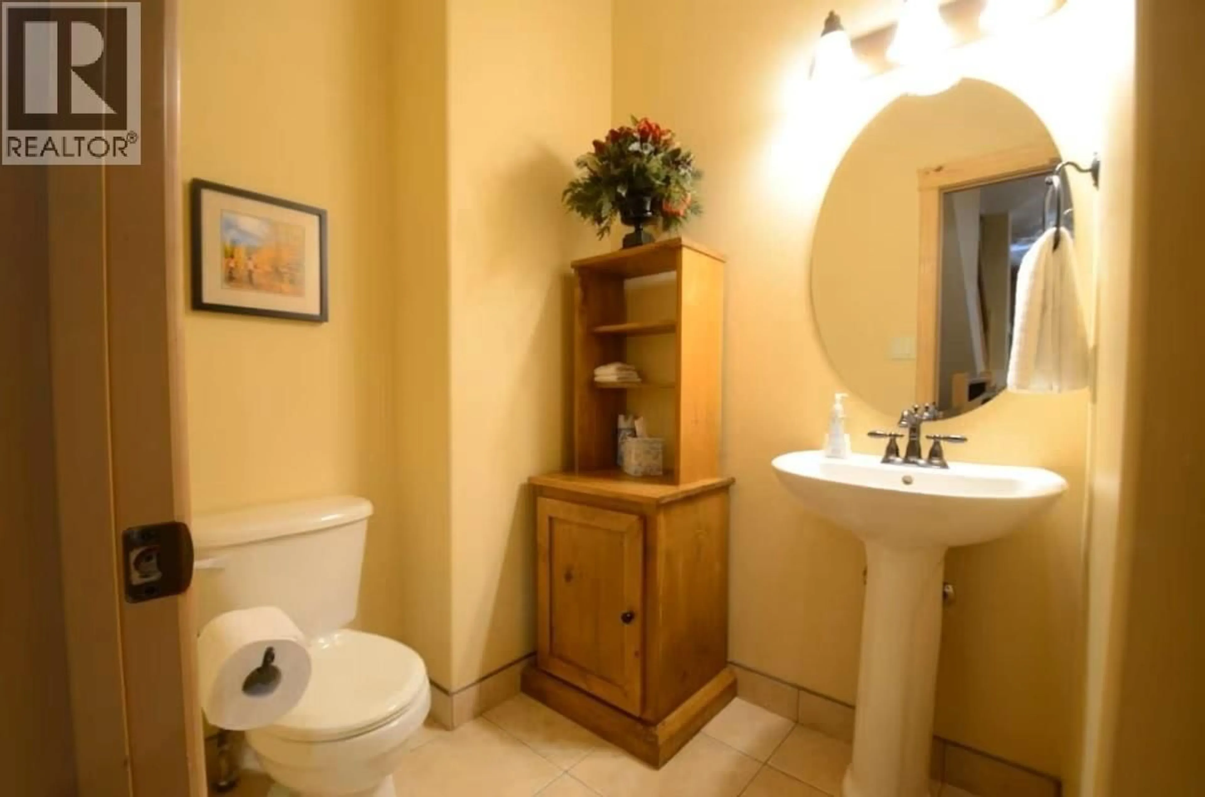 Standard bathroom, ceramic/tile floor for 19 - 1000 NORTHSTAR DRIVE, Kimberley British Columbia V1A3C7