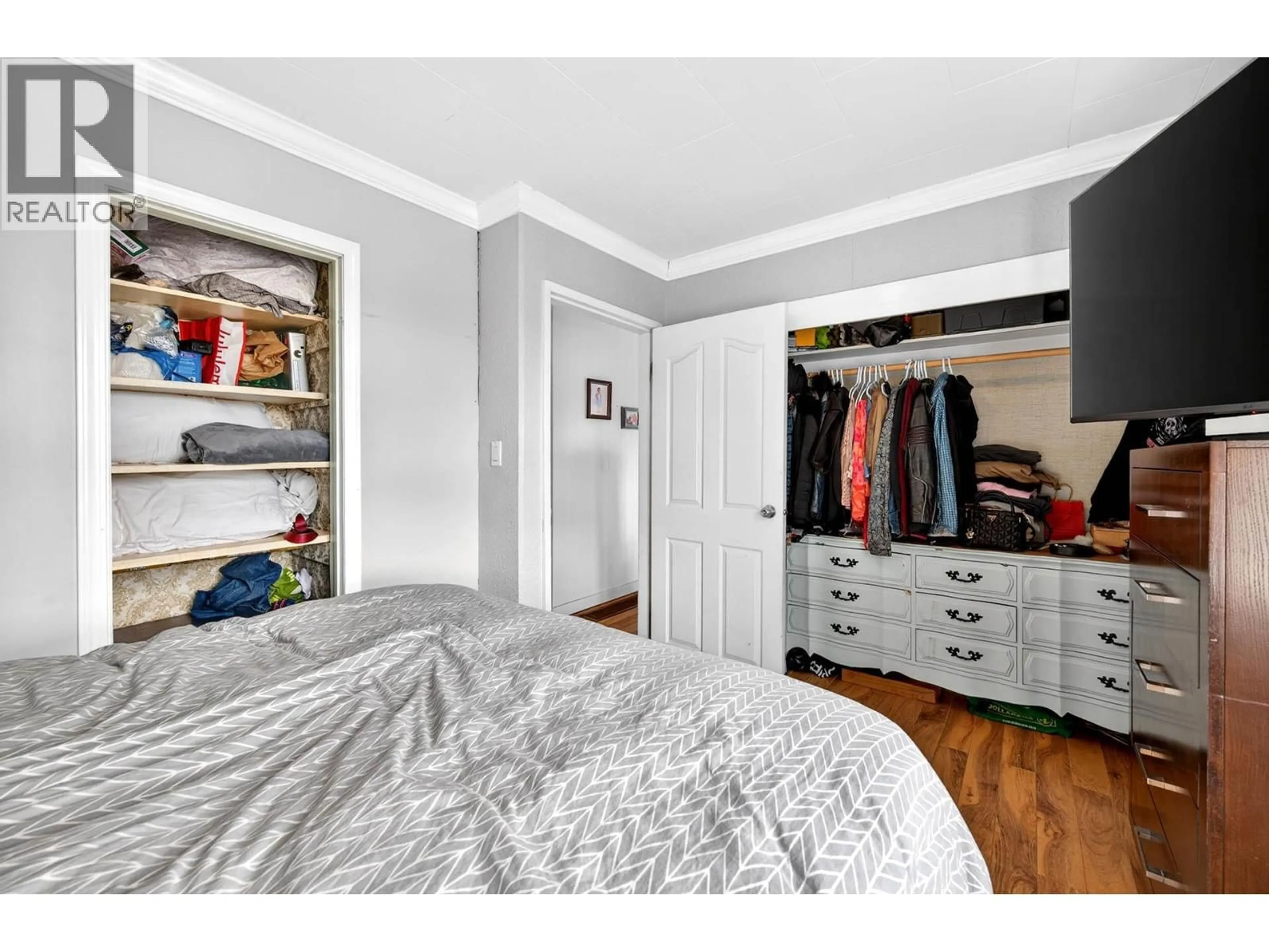 Storage room or clothes room or walk-in closet for 1023 LAROQUE STREET, Kamloops British Columbia V2B5L6