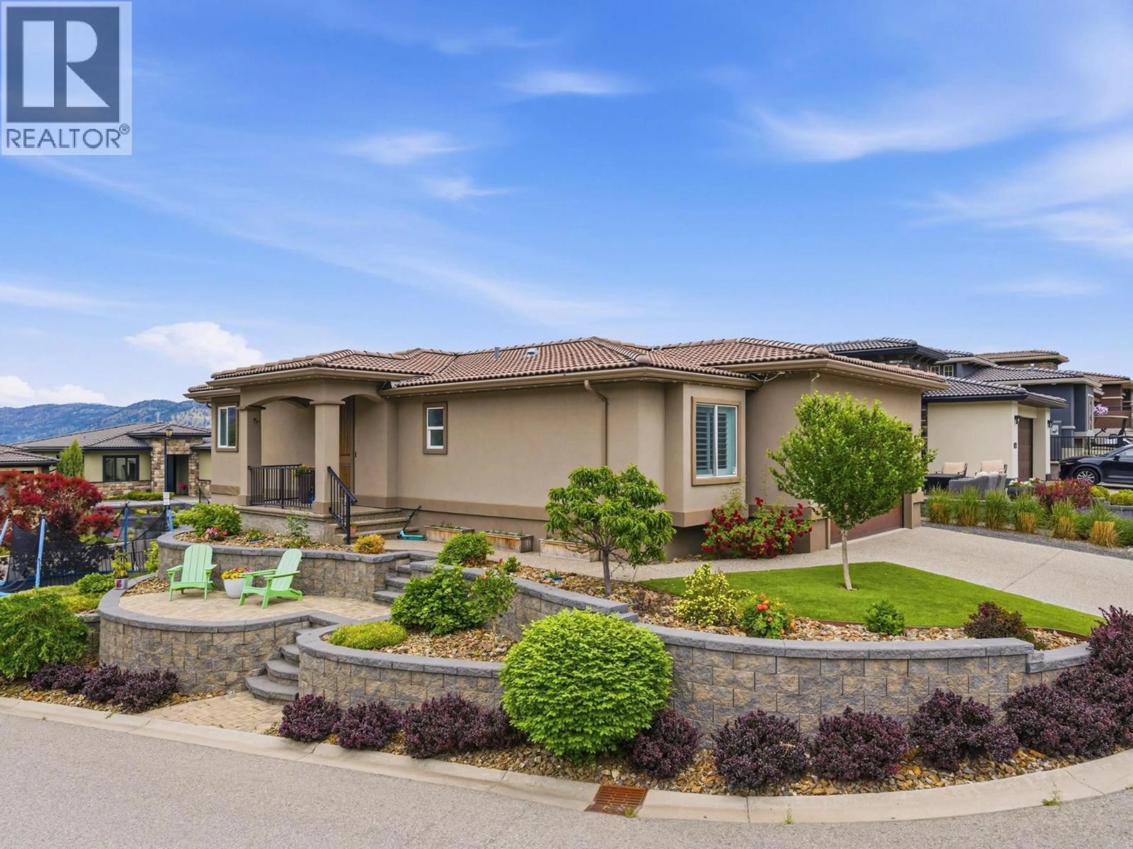 Home with vinyl exterior material, unknown for 1622 BEACH VIEW LANE, West Kelowna British Columbia V1Z4E1