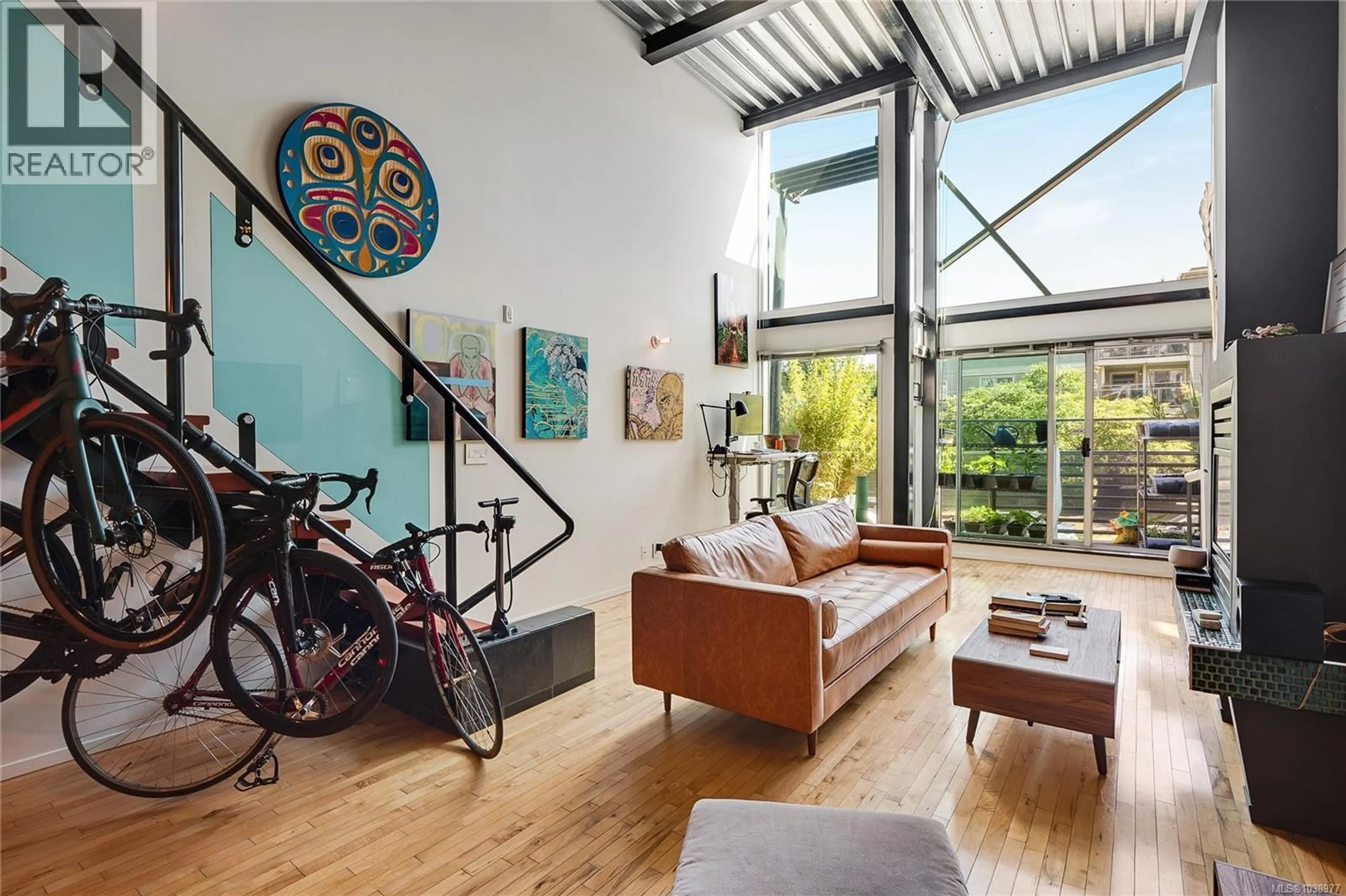 Unknown for 206 - 1030 MEARES STREET, Victoria British Columbia V8V5A5