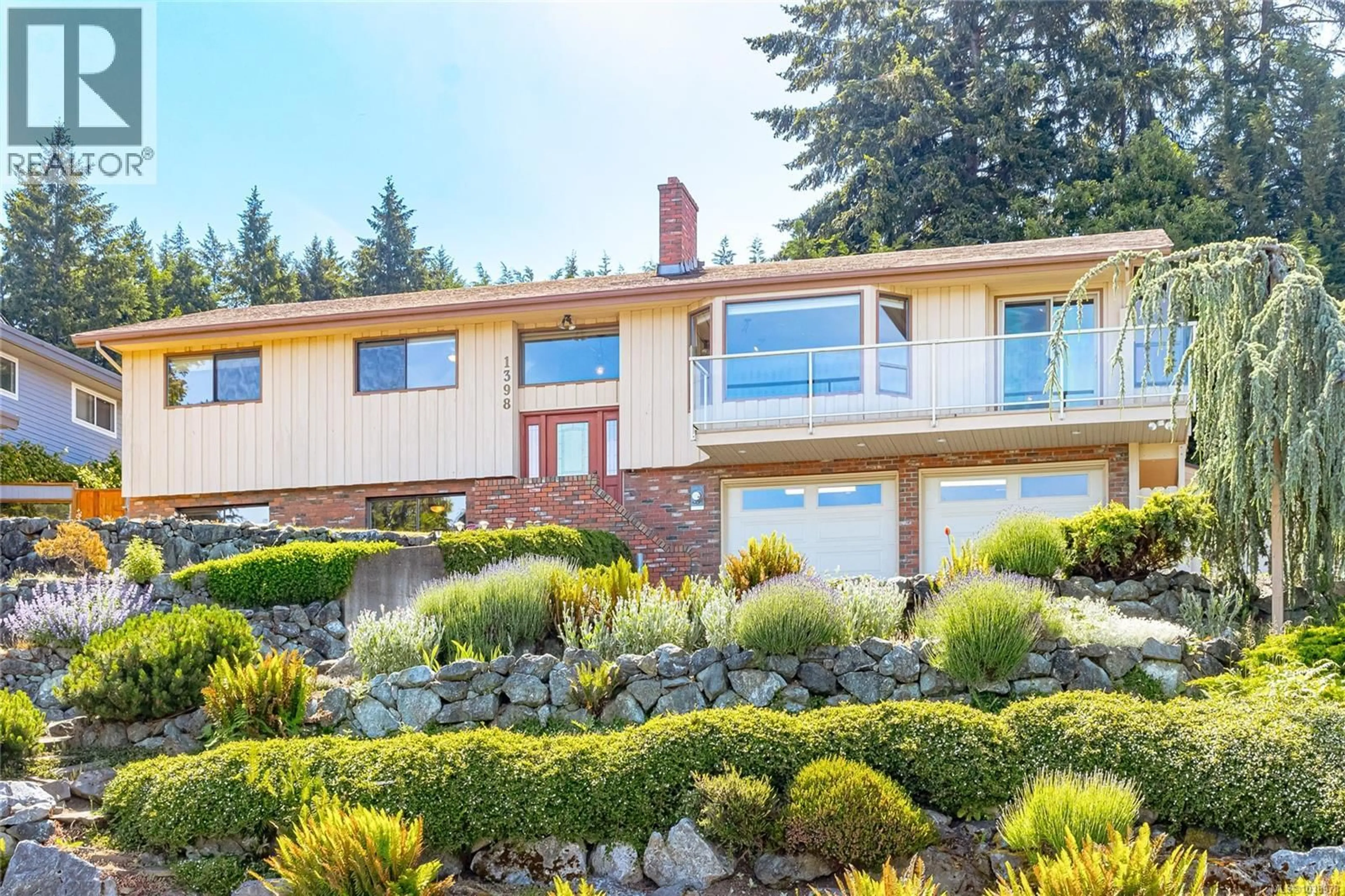 Home with brick exterior material, unknown for 1398 HAIDA ROAD, Duncan British Columbia V9L4T6