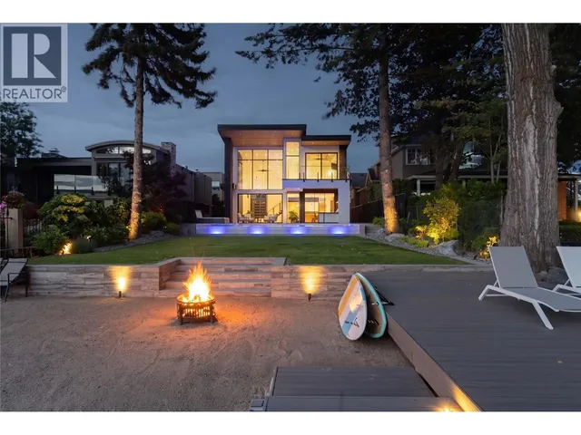 2764 ABBOTT STREET, Kelowna 2