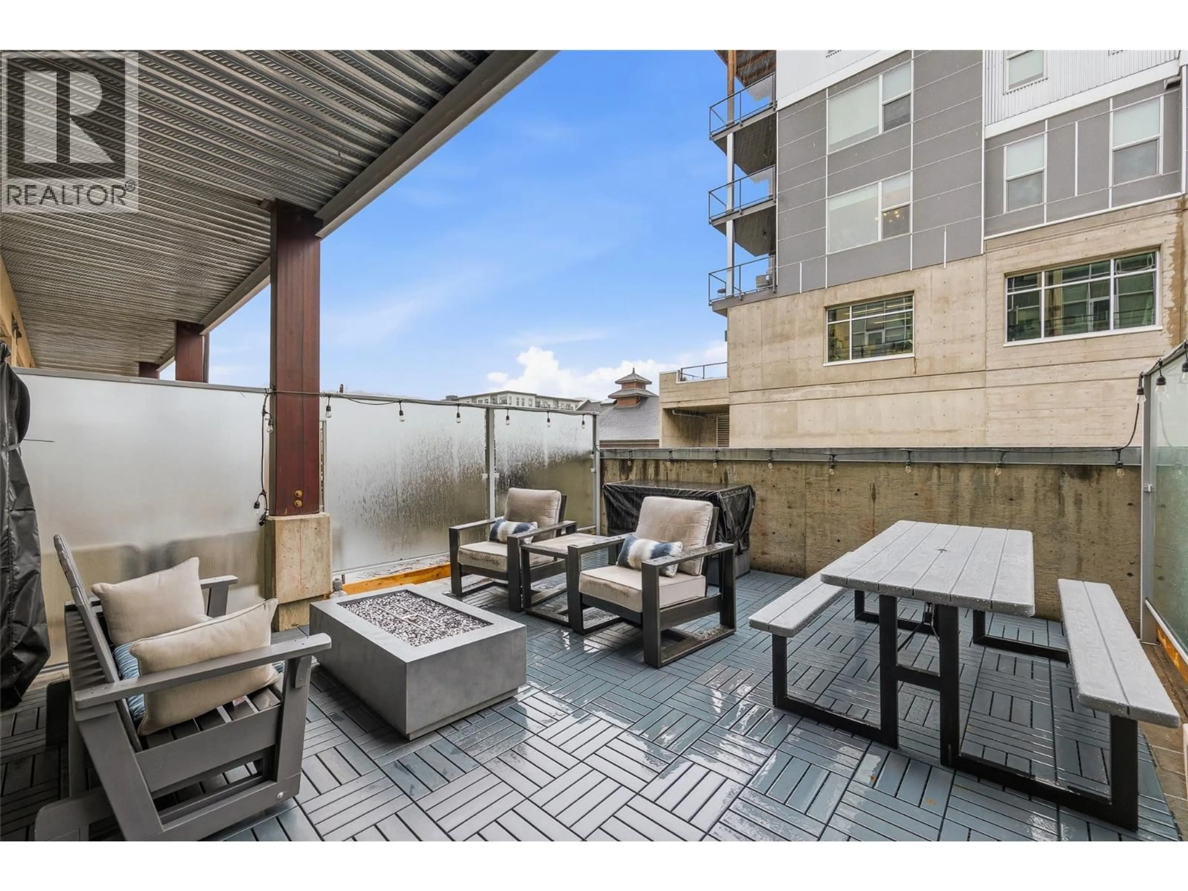 Patio, street for 214 - 1289 ELLIS STREET, Kelowna British Columbia V1Y1Z6