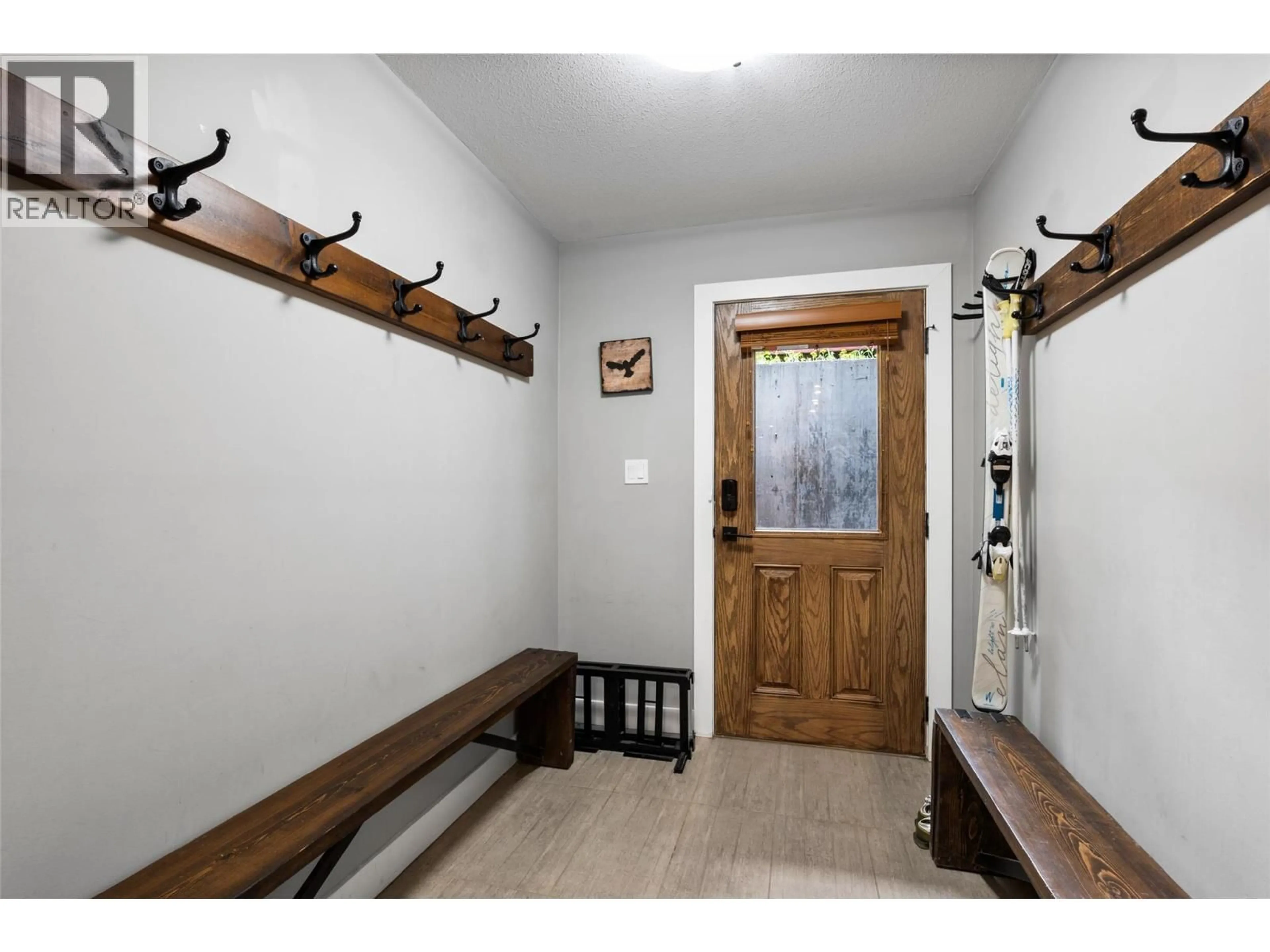 Indoor entryway for 1 - 1305 BURFIELD DRIVE, Sun Peaks British Columbia V0E5N0