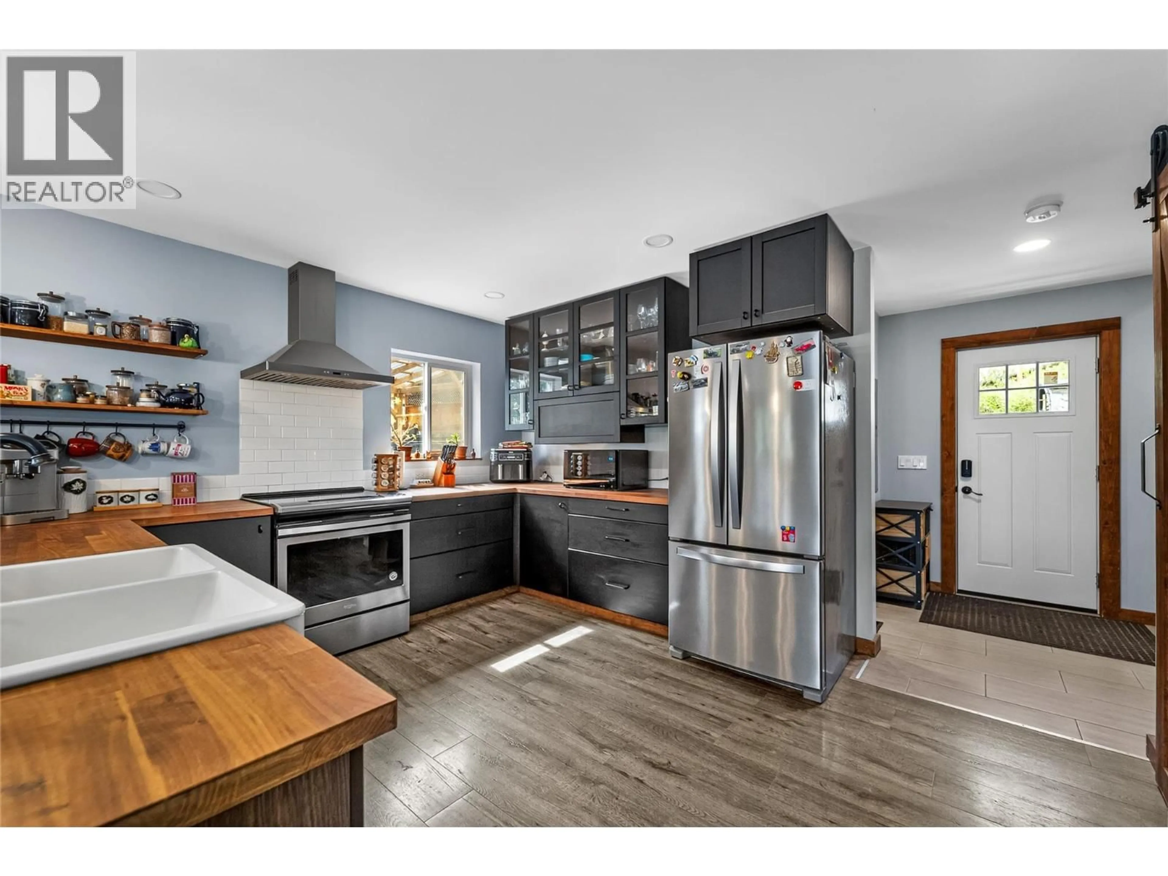 Open concept kitchen, unknown for 3307 POWELL ROAD, Kamloops British Columbia V0E3E1