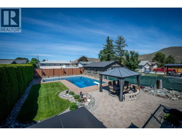 976 HOLT STREET, Kamloops 2