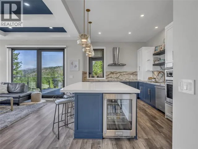 3060 OUTLOOK WAY, Naramata 5