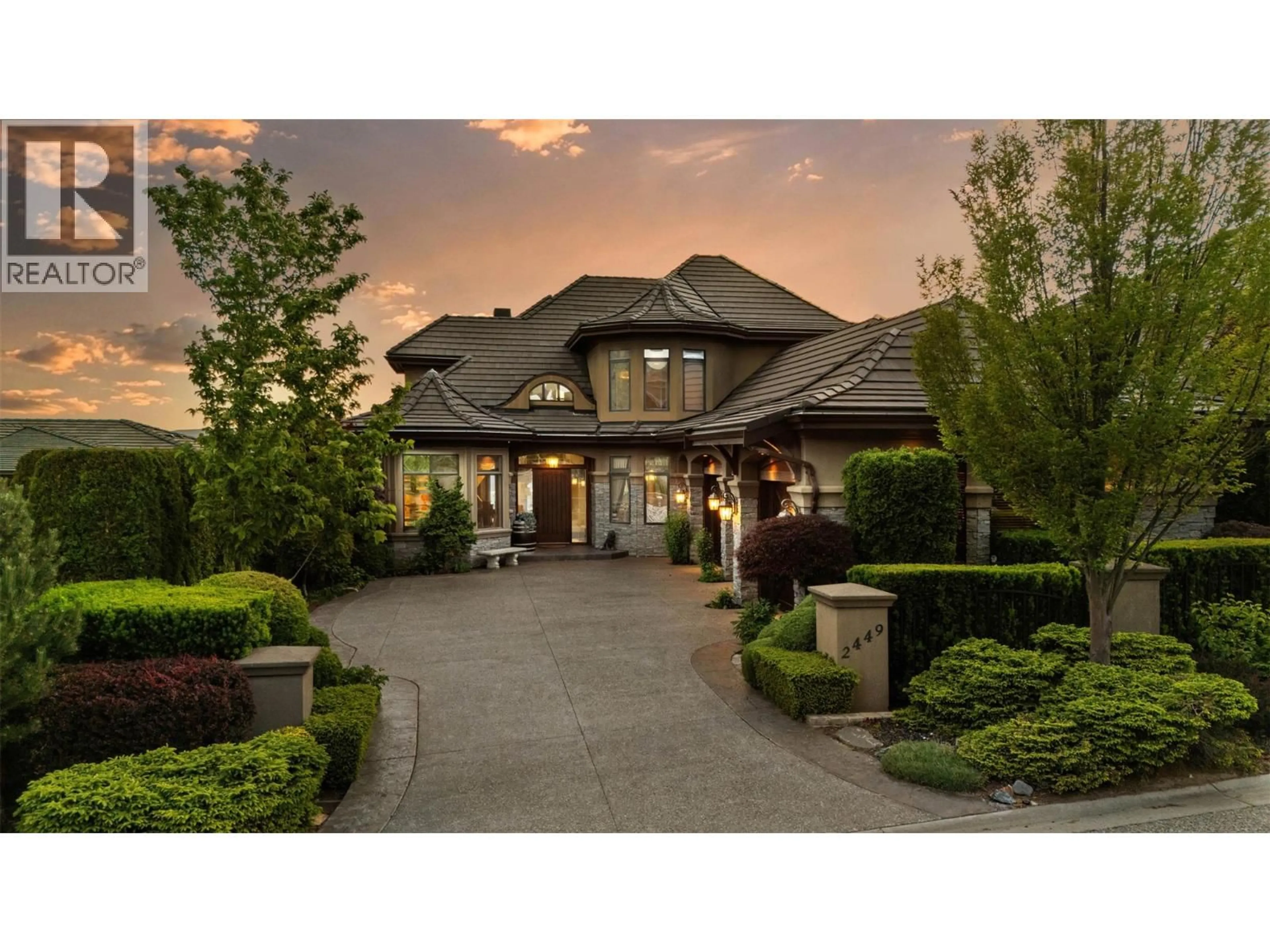 Unknown for 2449 SELKIRK DRIVE, Kelowna British Columbia V1V2R7