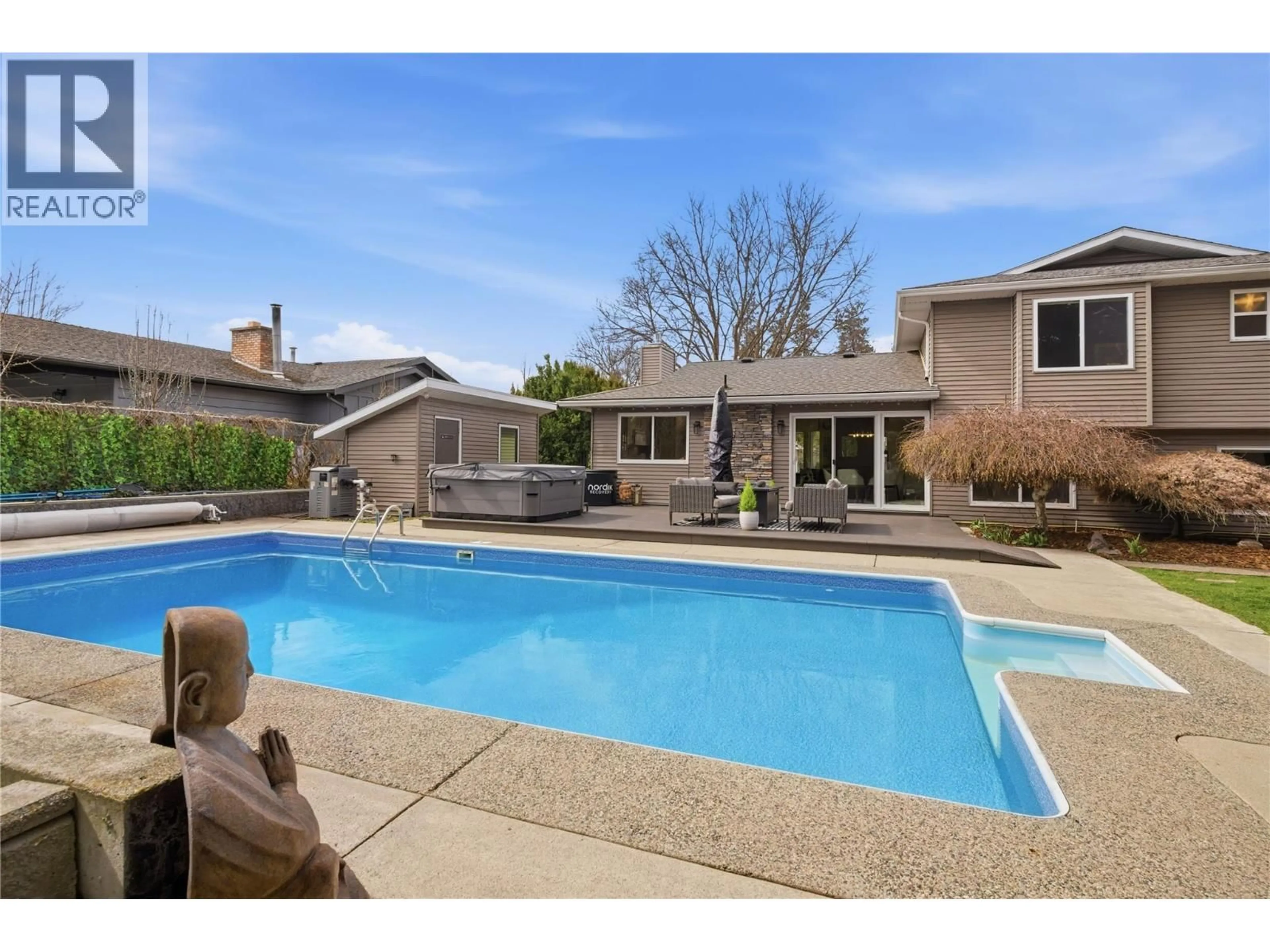 Pool for 4337 DUNVEGAN COURT, Kelowna British Columbia V1W2L6