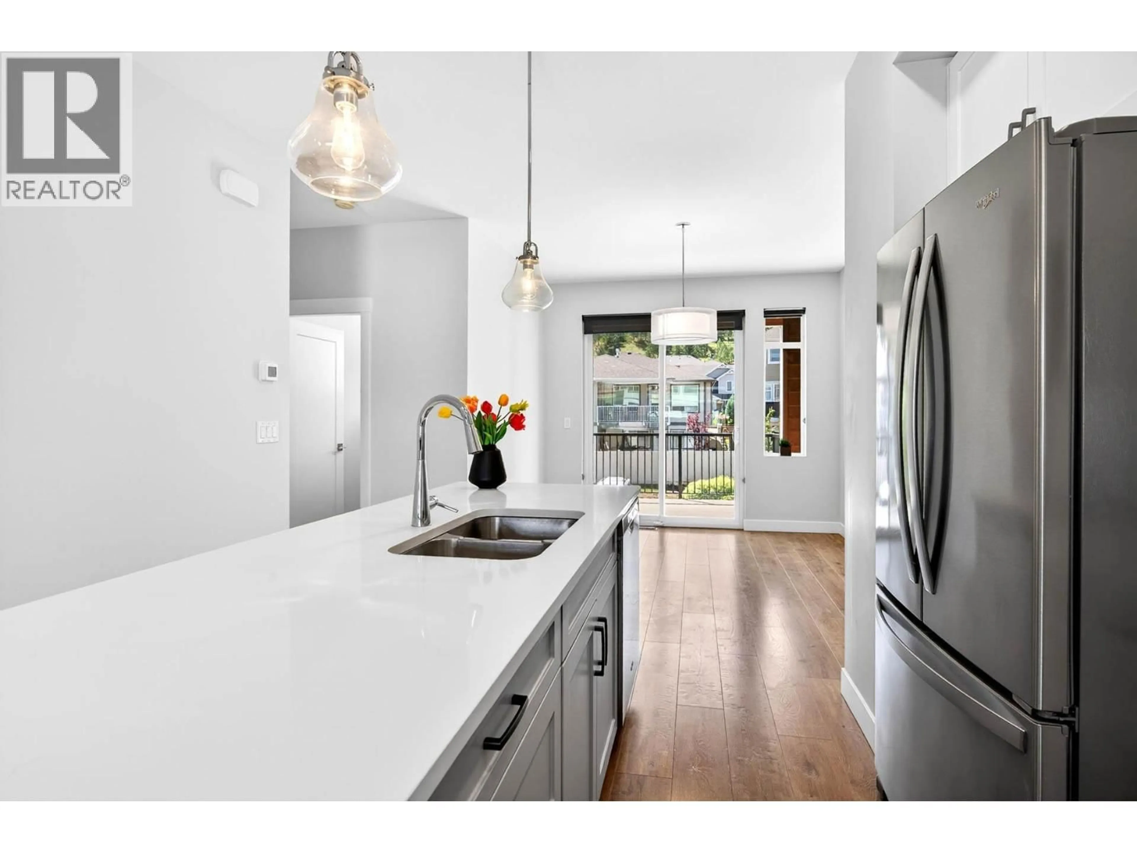 Open concept kitchen, unknown for 137 - 1901 QU'APPELLE BOULEVARD, Kamloops British Columbia V2E0C9