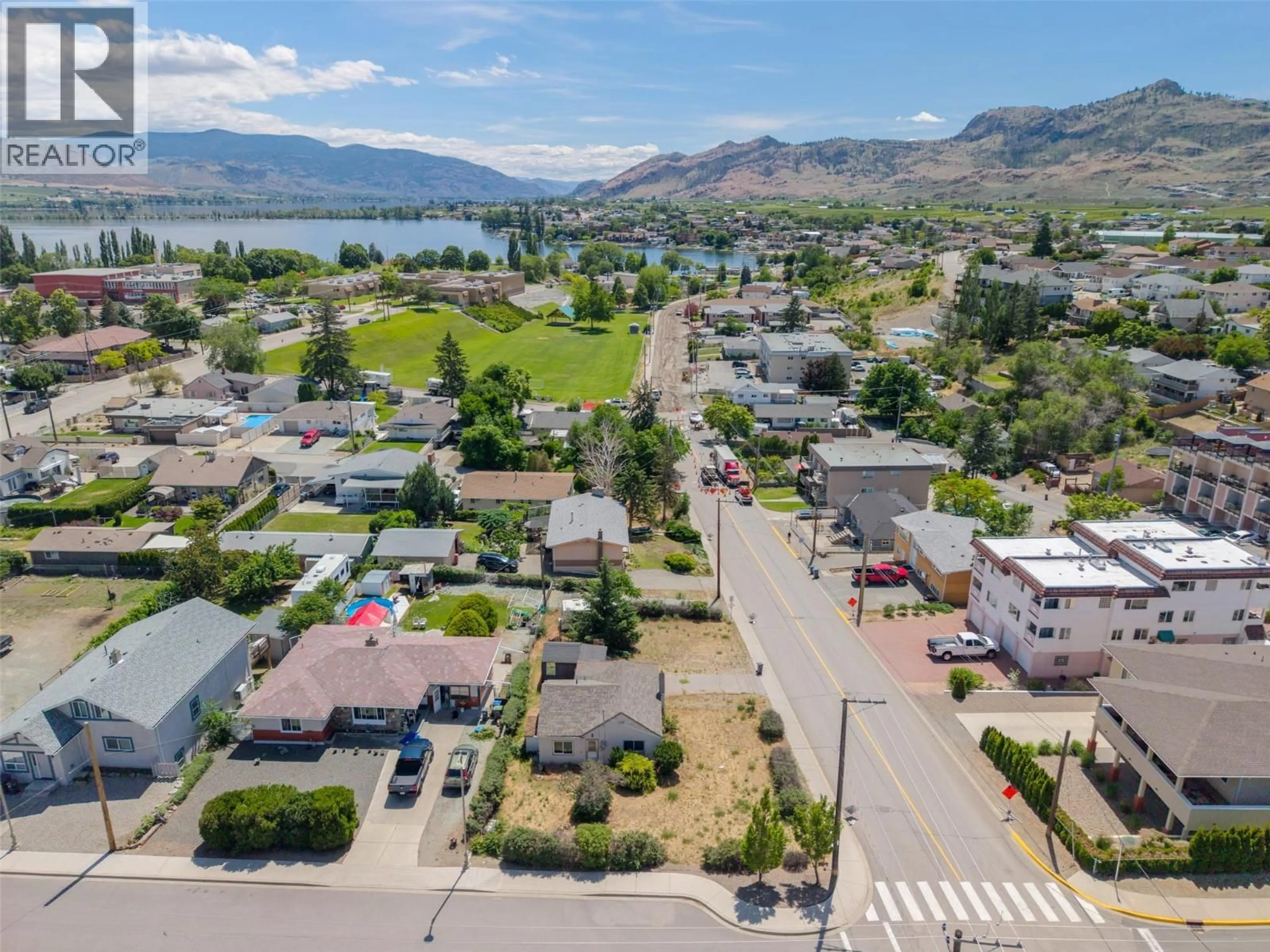 A pic from outside/outdoor area/front of a property/back of a property/a pic from drone, water/lake/river/ocean view for 8709 74TH AVENUE, Osoyoos British Columbia V0H1V0