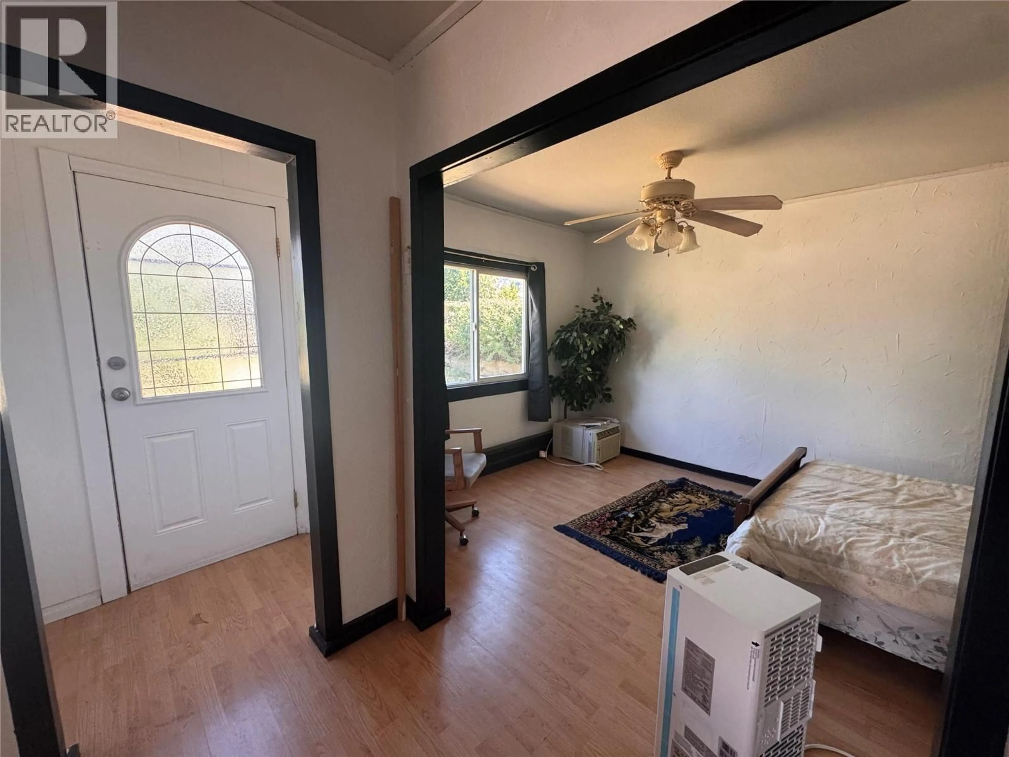 A pic of a room for 8709 74TH AVENUE, Osoyoos British Columbia V0H1V0