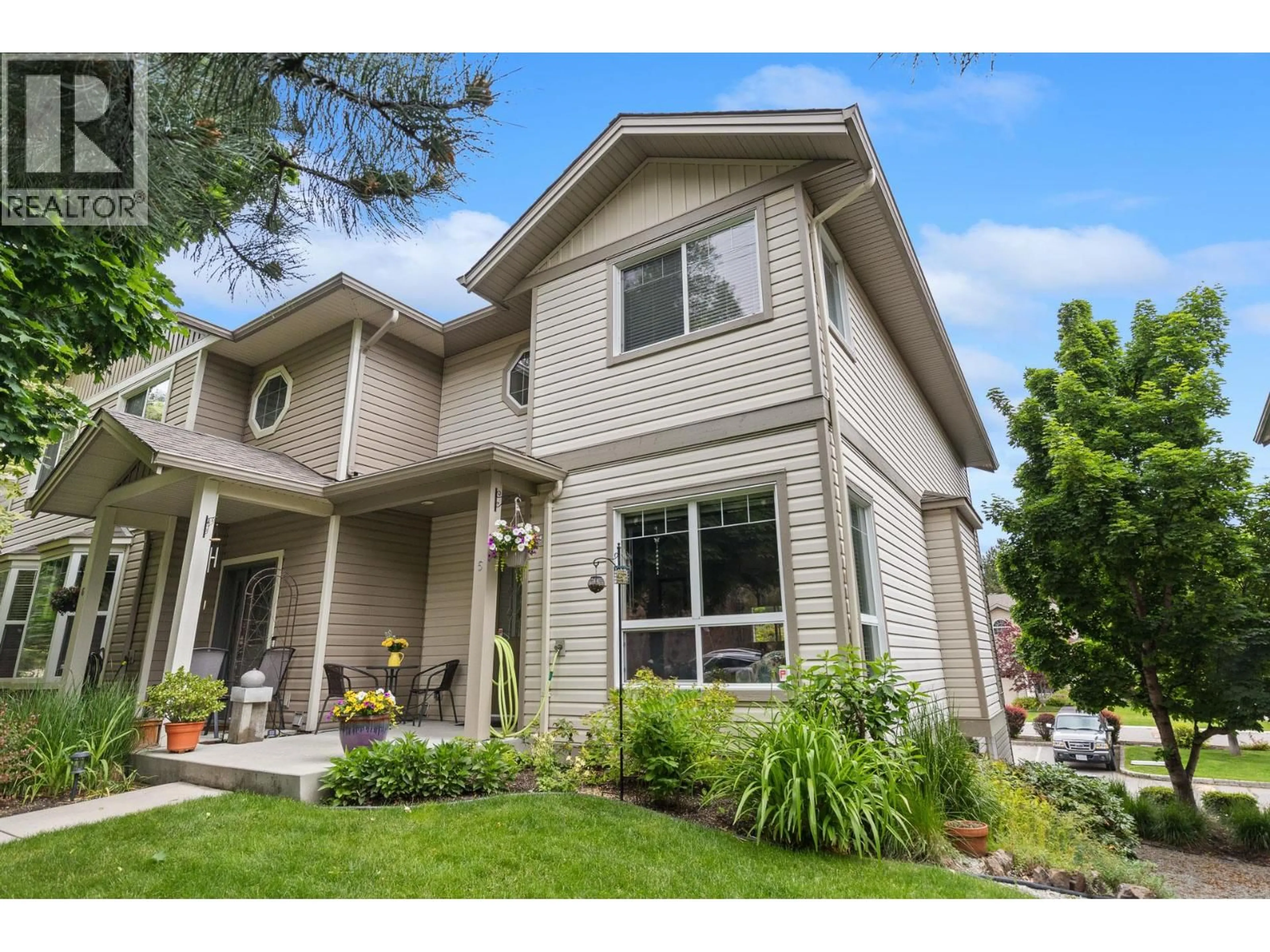Home with vinyl exterior material, street for 5 - 3277 BROADVIEW ROAD, West Kelowna British Columbia V4T3C8