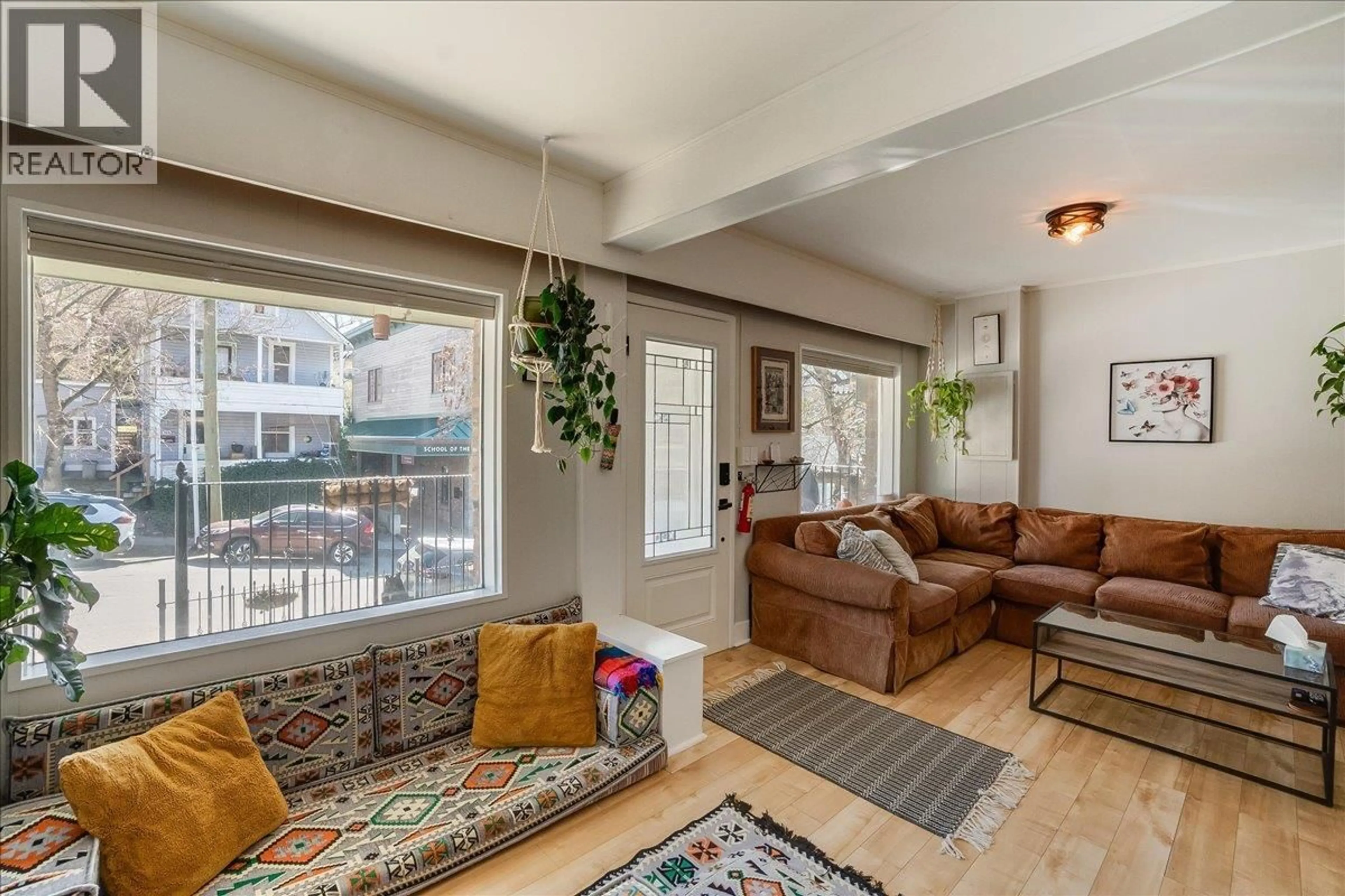 Living room with furniture, unknown for 615 VICTORIA STREET, Nelson British Columbia V1L4L1