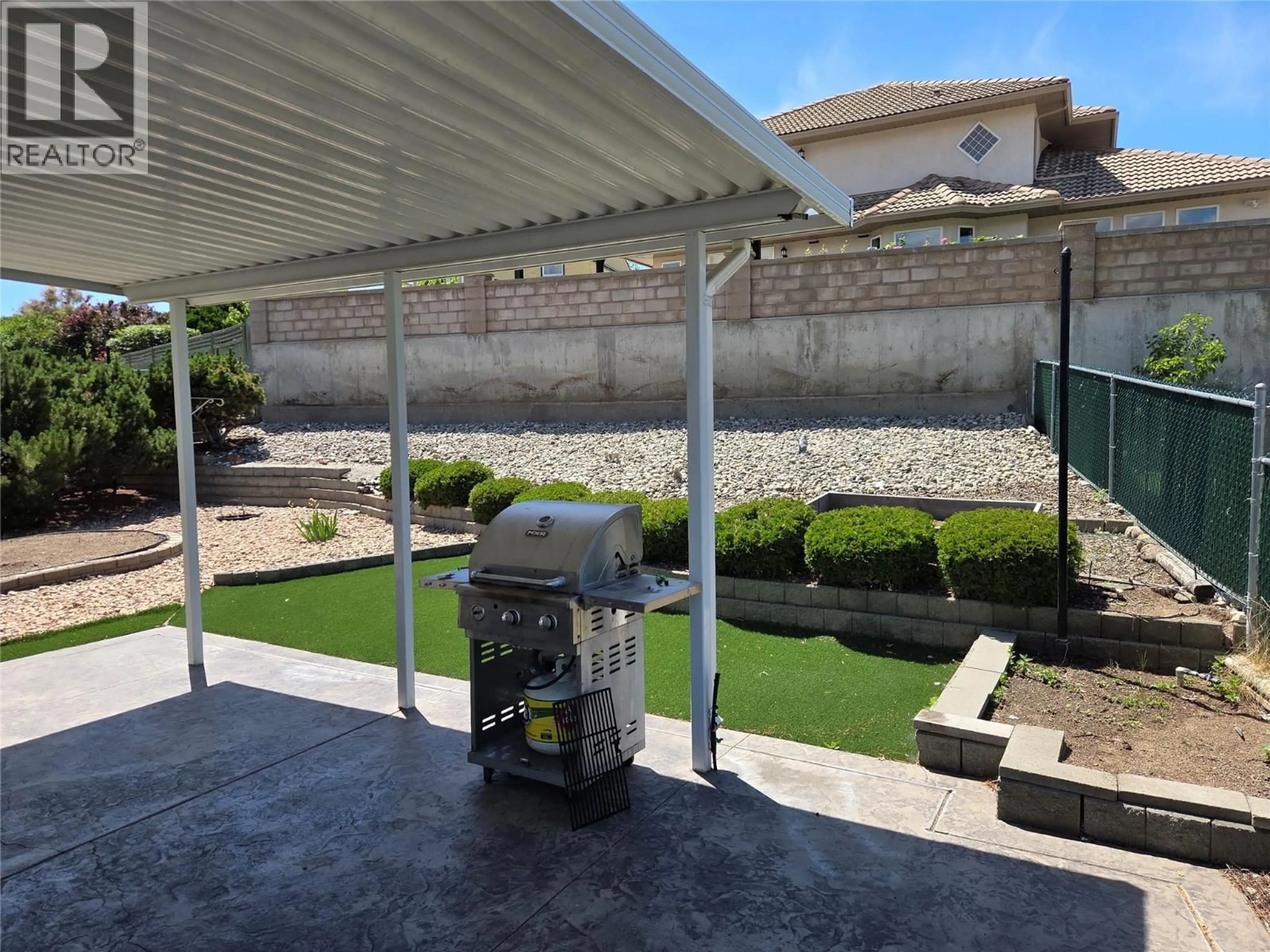 Patio, street for 6802 NIGHTHAWK DRIVE, Osoyoos British Columbia V0H1V5