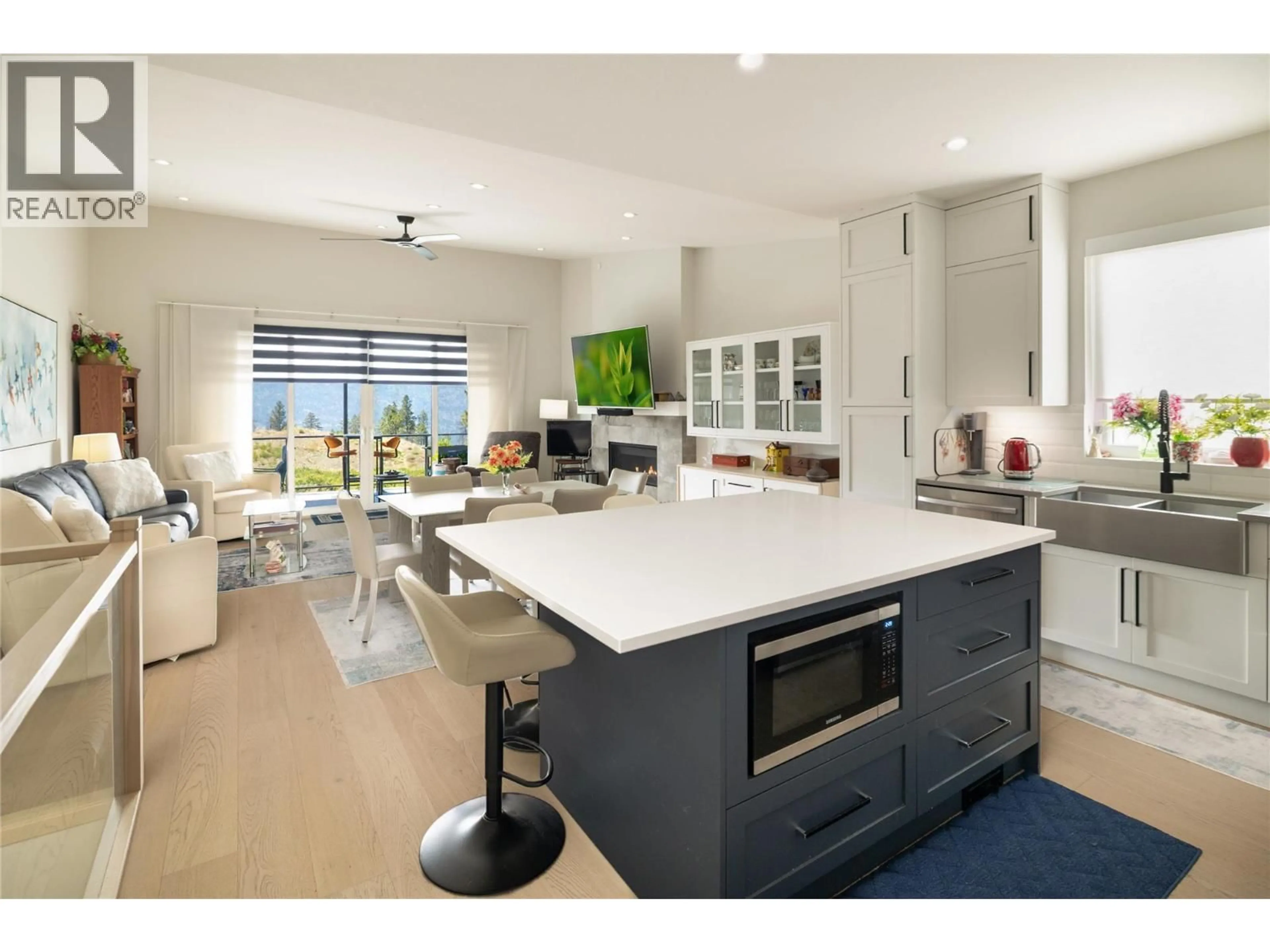 Open concept kitchen, unknown for 28 - 10100 TYNDALL ROAD, Lake Country British Columbia V4V0A9