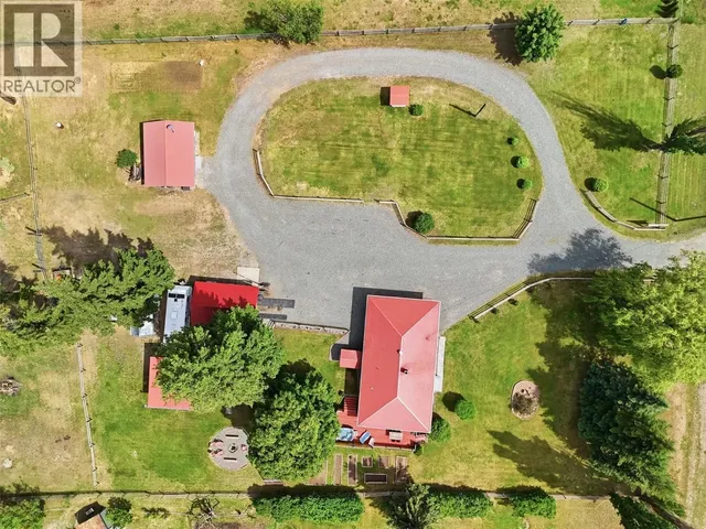 3191 YELLOWHEAD HIGHWAY SOUTH, Barriere 2
