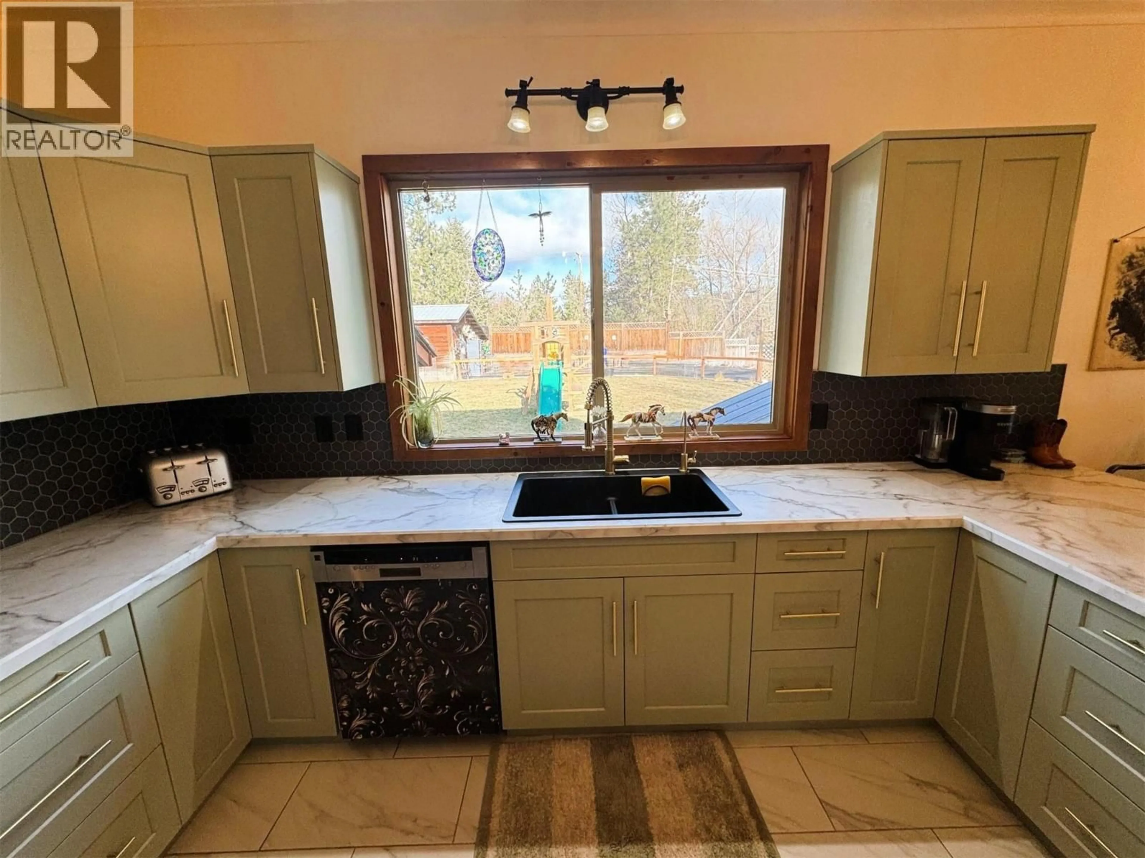 Unknown for 2200 ALMOND GARDENS ROAD, Grand Forks British Columbia V0H1H4